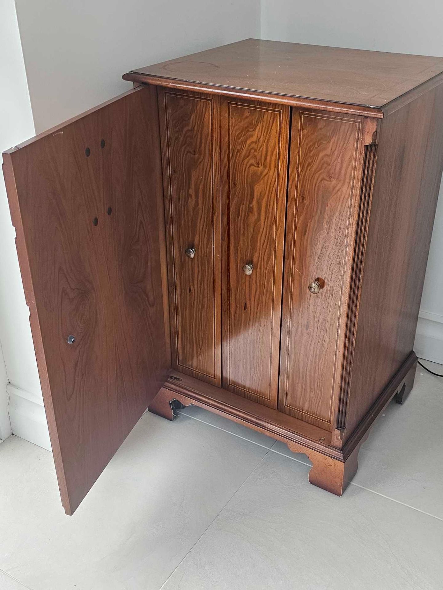 A Walnut Storage Cabinet With Simulated Drawer Front Panel Opens To Reveal 3 X Vertical Fitted - Image 4 of 5