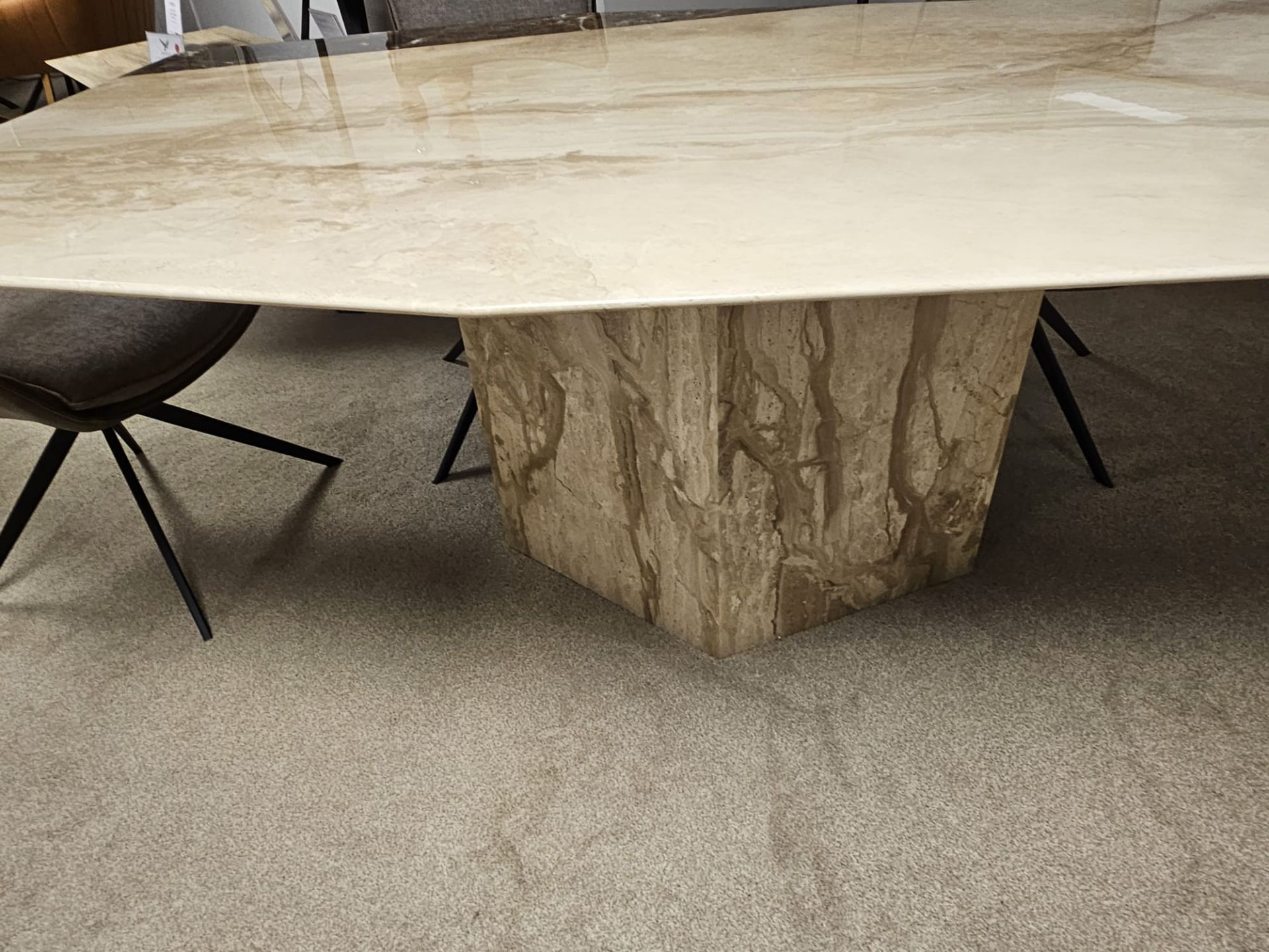 Fantasy Dining Table by Giorgio Soressi for Lenzi Truly a one off dining table out of the house of - Bild 17 aus 19