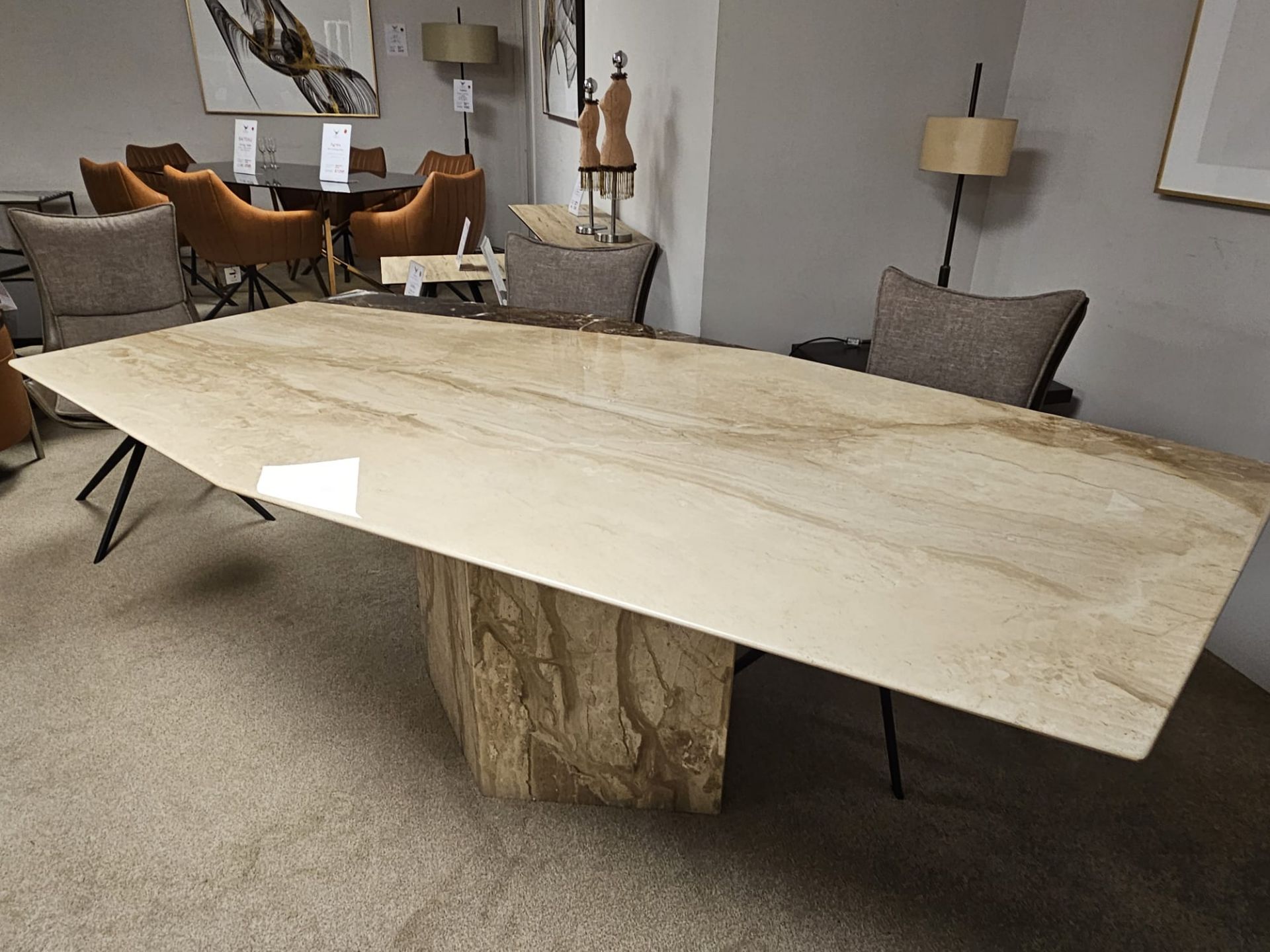 Fantasy Dining Table by Giorgio Soressi for Lenzi Truly a one off dining table out of the house of - Image 8 of 19