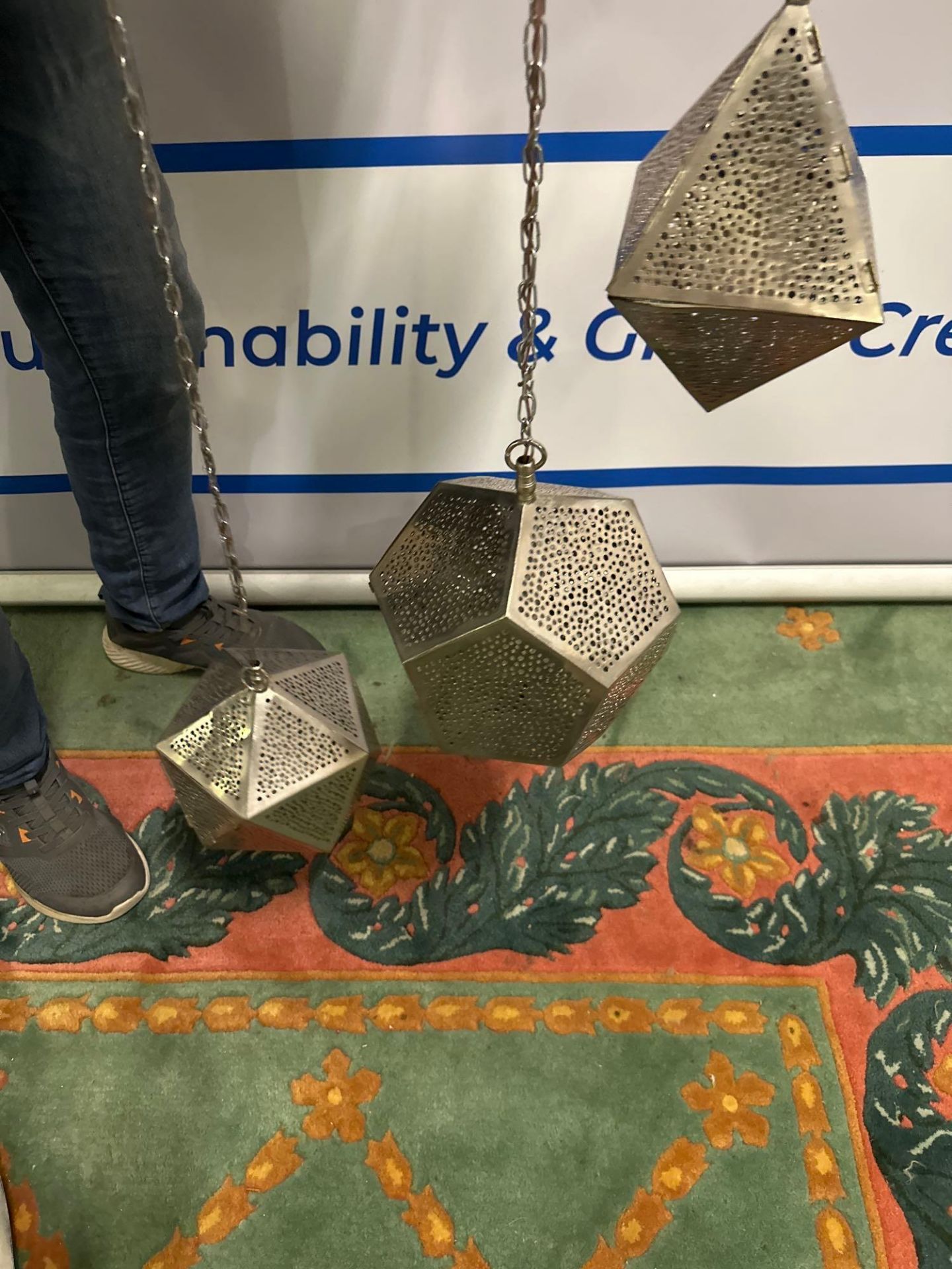 Chaised Aluminium Geometric Pattern Ceiling Pendant 148cm Drop Possibly Moroccan - Bild 3 aus 4