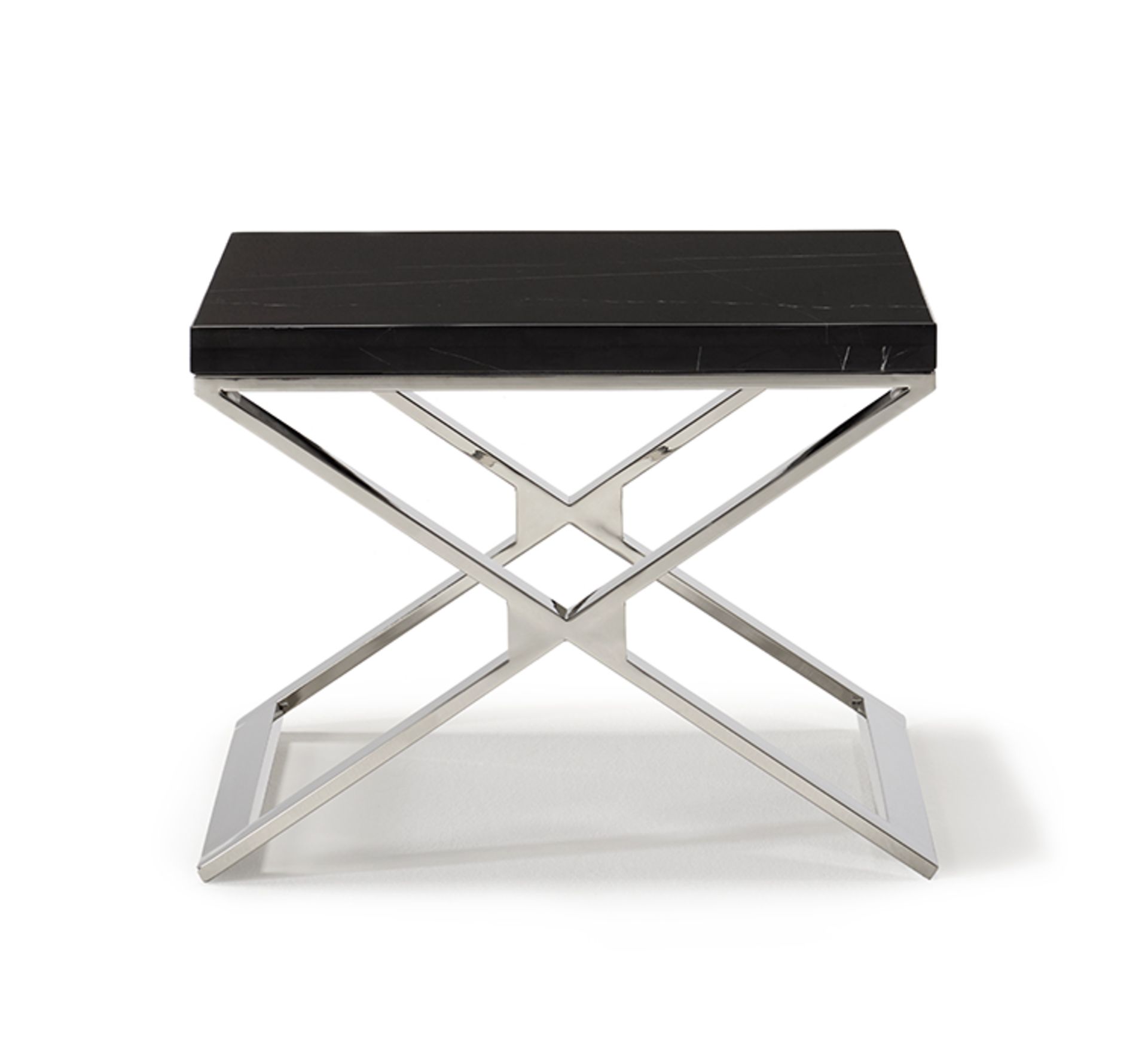 Zephyr Lamp Table by Kesterport This Lamp Table has a classic frame design which we have updated - Bild 7 aus 7