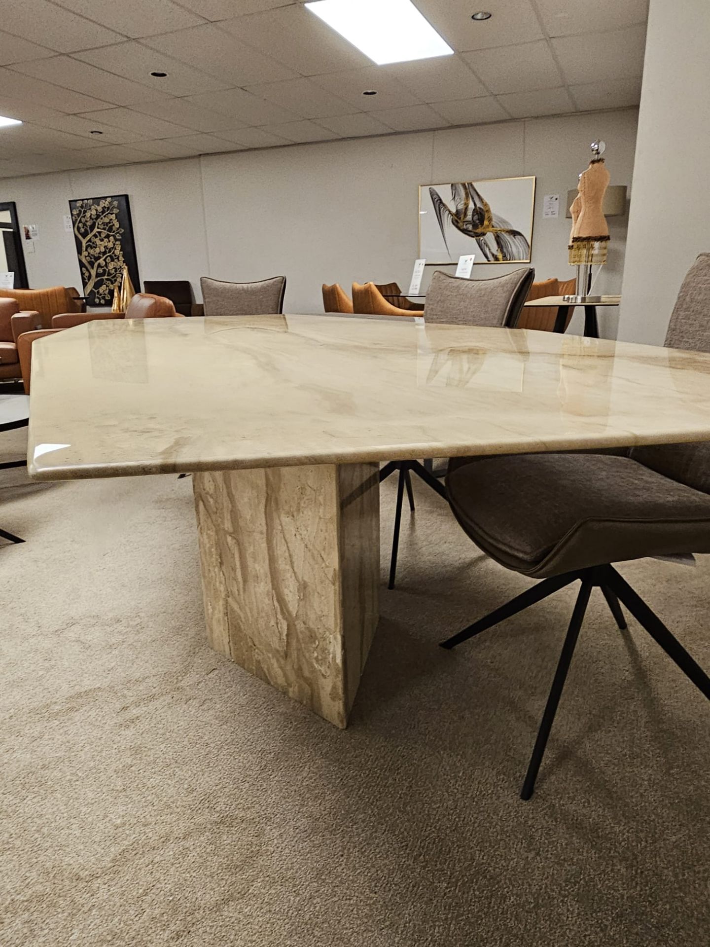 Fantasy Dining Table by Giorgio Soressi for Lenzi Truly a one off dining table out of the house of - Image 6 of 19