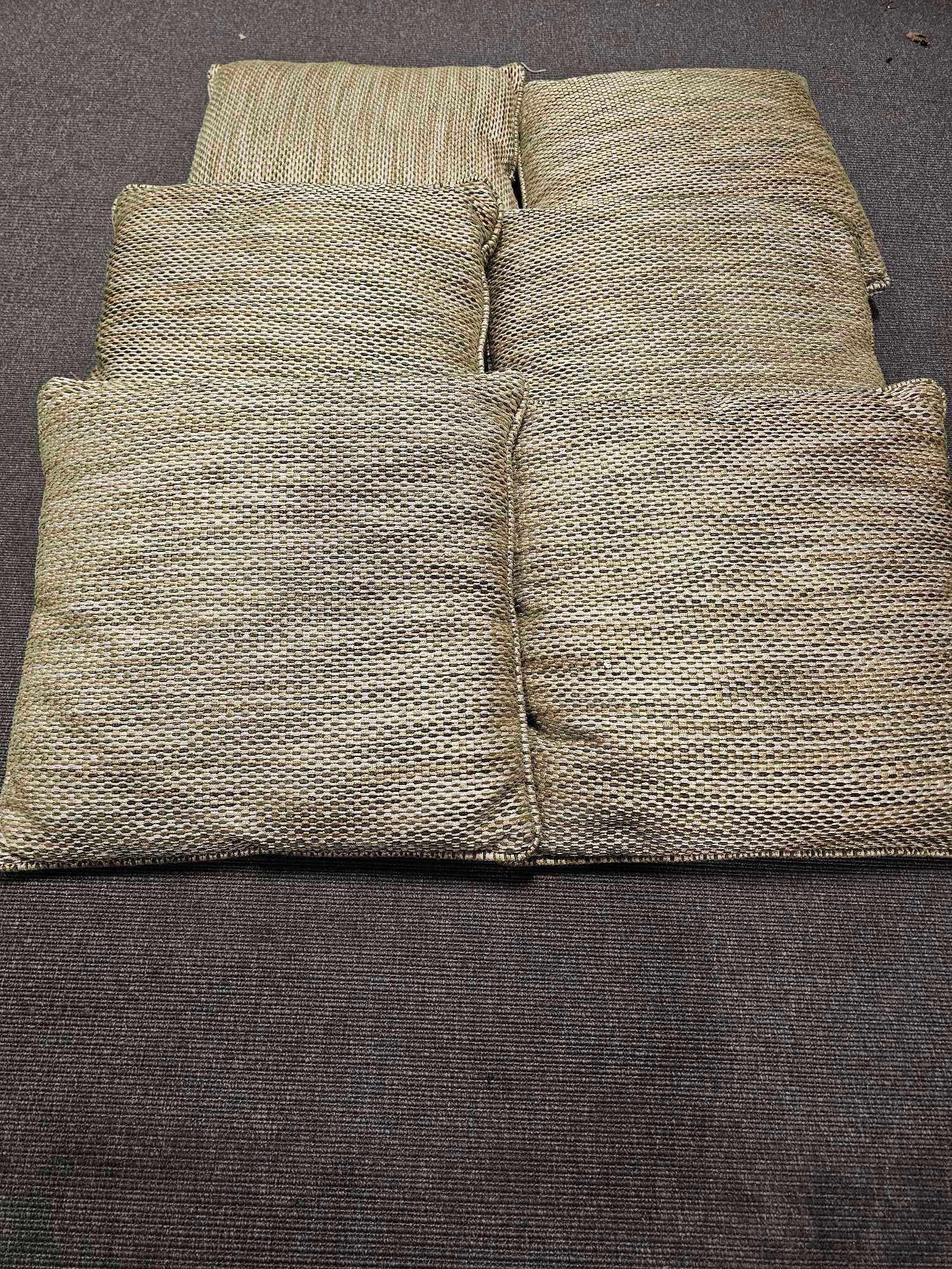 6 x Gold / Black Silk Cushions Size 45 x 45cm ( Ref 144)