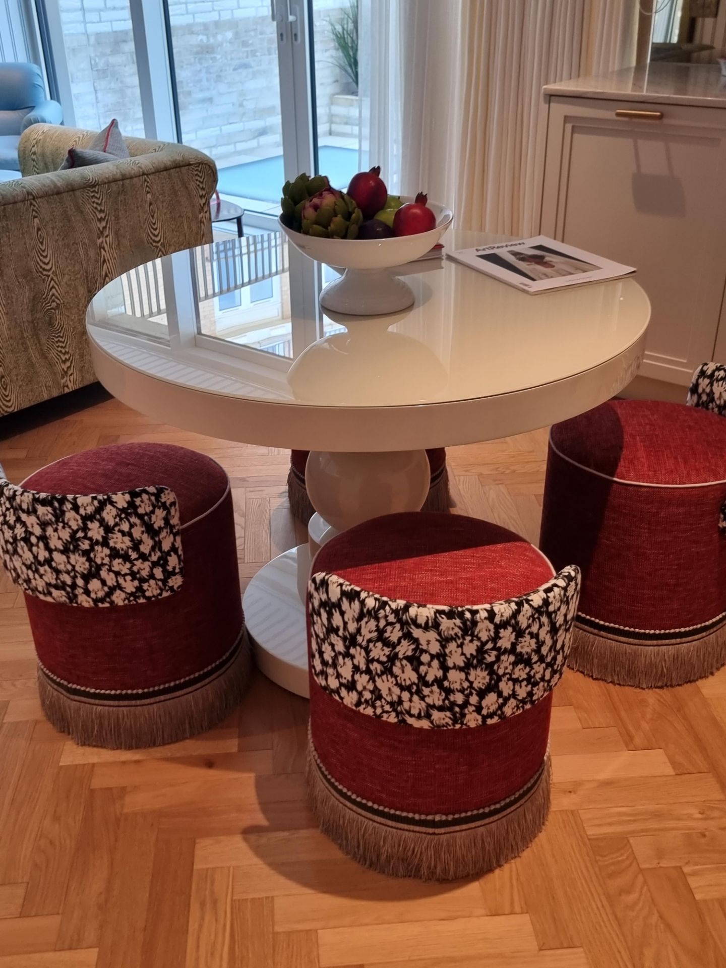 A Set 4 Retro-Style Upholstered Signature Pouf Chairs - The Ultimate Dining Seats Designed For