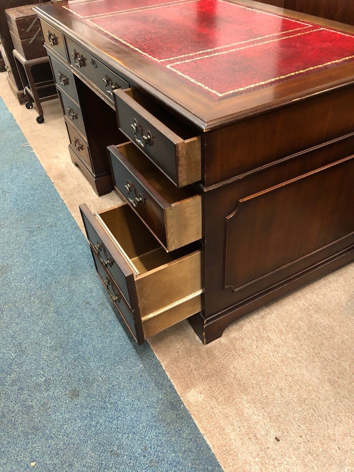 George III style mahogany pedestal desk. The rectangular top with a red leather and tooled insert, - Image 3 of 7