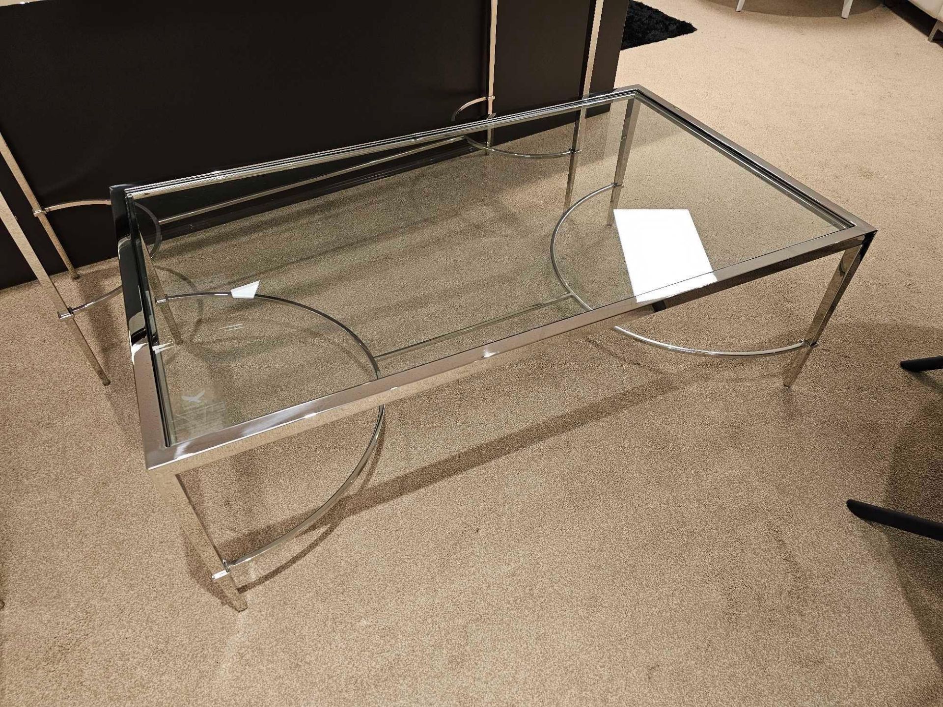 Tokyo Coffee Table by Kesterport The Tokyo coffee table with its clear glass top and a refined - Image 2 of 4