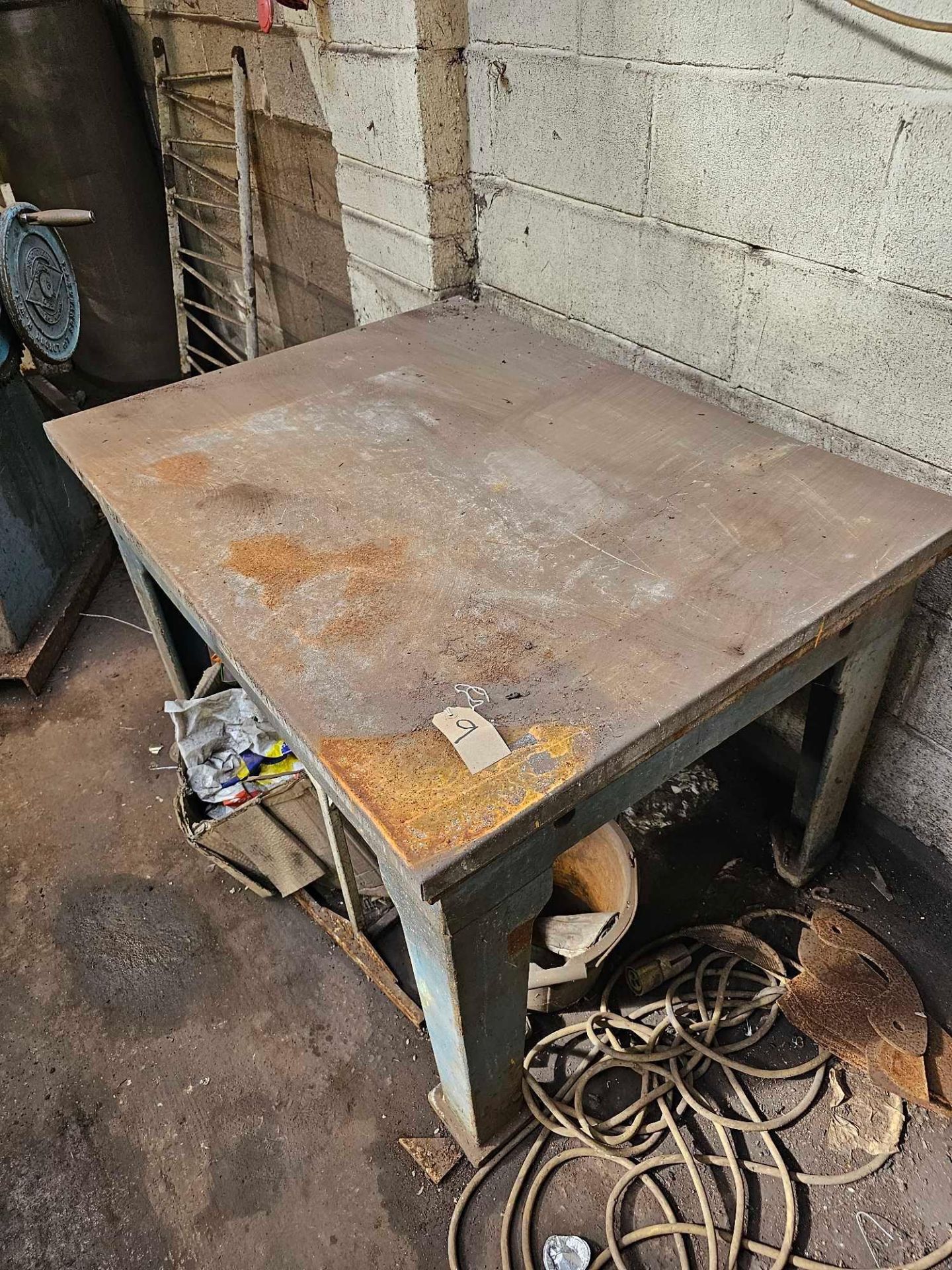 Cast Steel Engineers Static Mark Up Table 123 x 92 x 79cm - Image 2 of 4