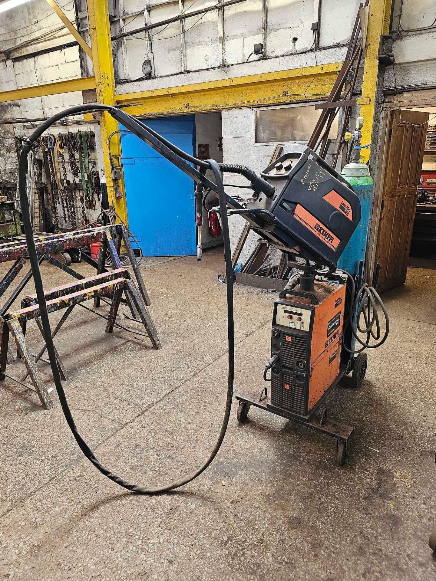 Kemppi Fastmig KM400 Welder C/W MF33 Feeder 400v 3 Ph