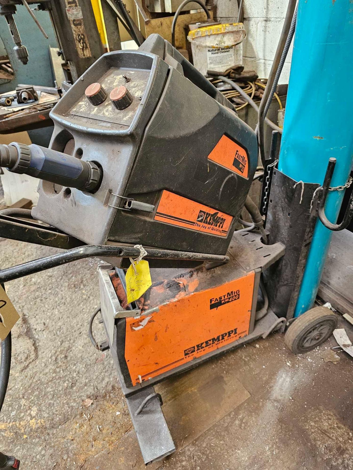 Kemppi Fastmig KM400 Welder C/W MF33 Feeder 400v 3 Ph - Image 2 of 6