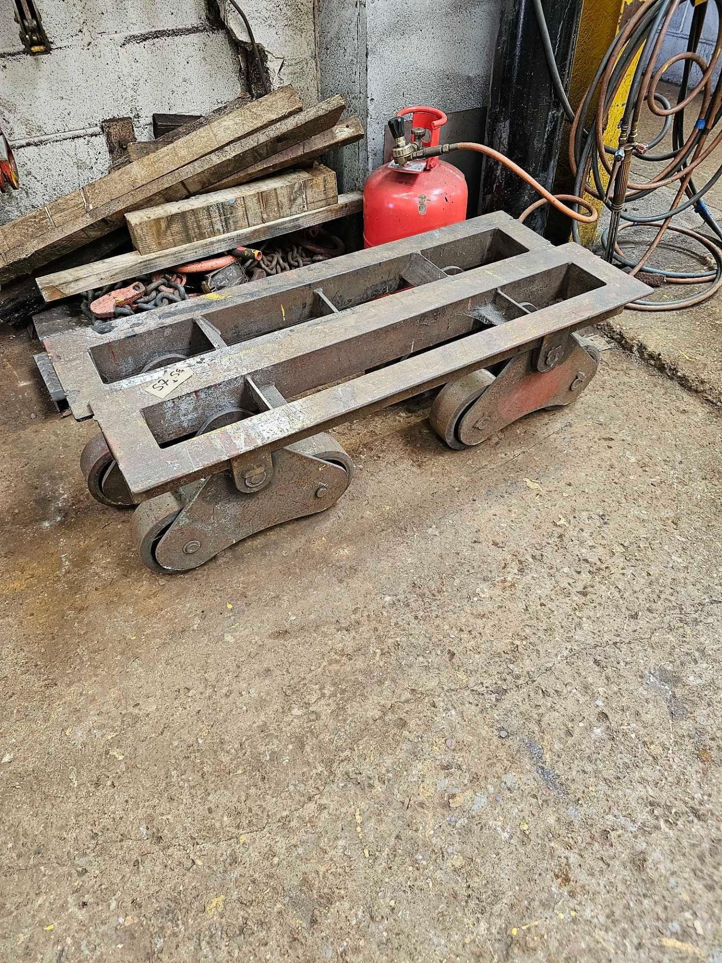 A Pair Of Cast Iron Roller Dolly Skates 120 x 27 x 38cm - Image 2 of 3