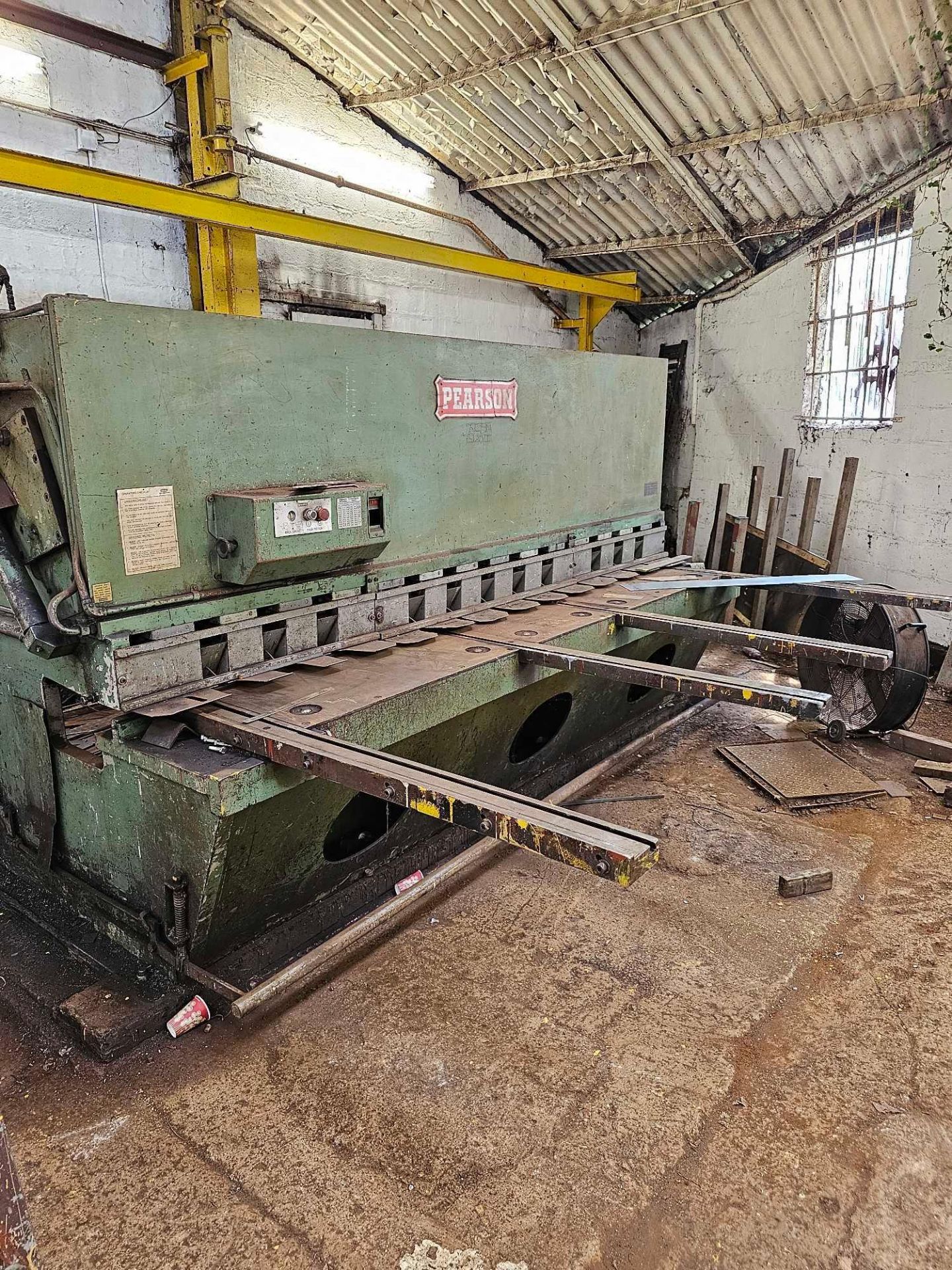 Pearsons Hydraulic Guillotine Capacity: 10-0 -3048cm x 50.5 x 13mm (S/N 715504-3) - Bild 2 aus 8