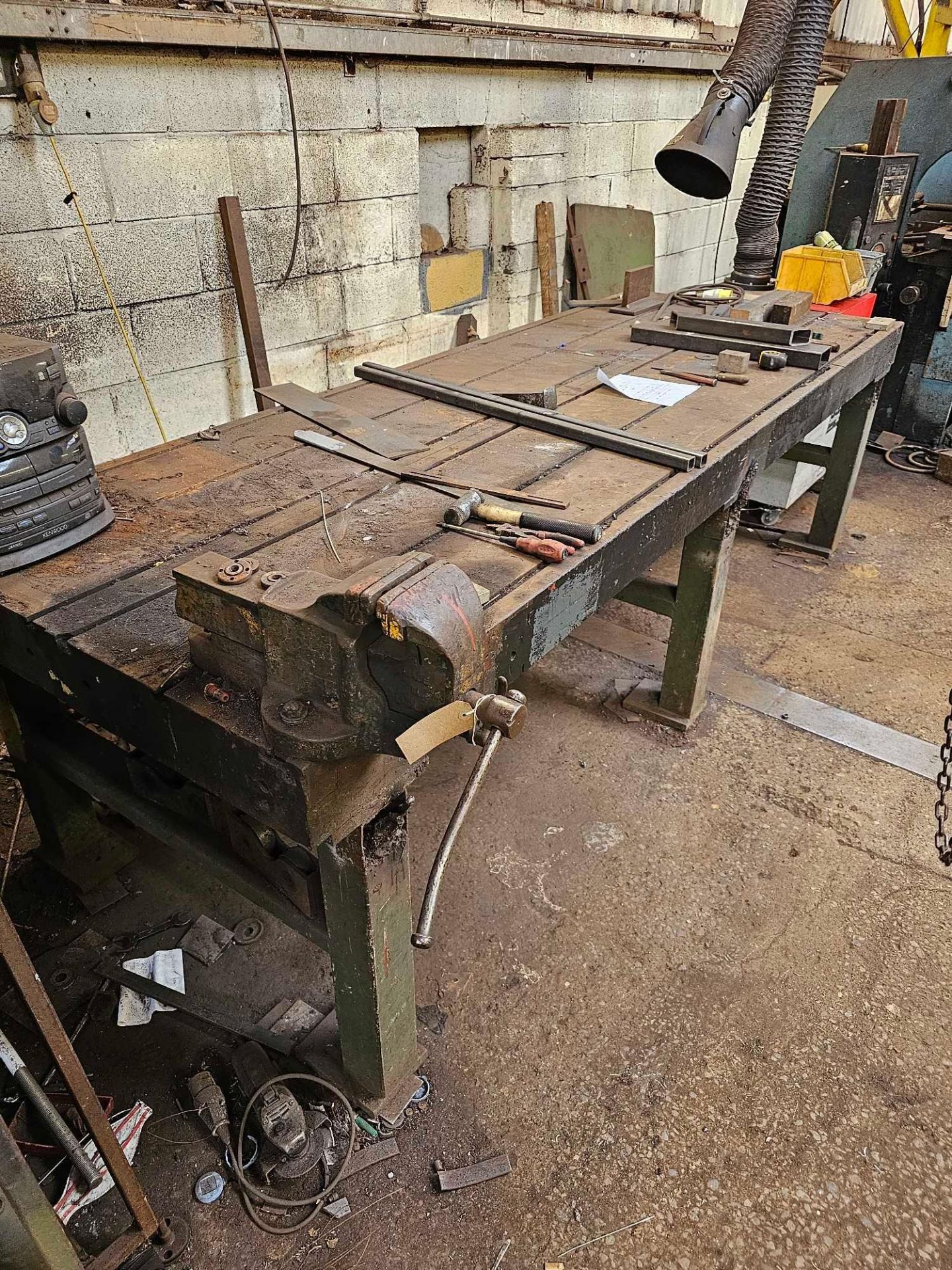 Cast Steel Engineers Marking Out Work Bench 305 x 110 x 89cm Weight 1600kg - Image 5 of 5