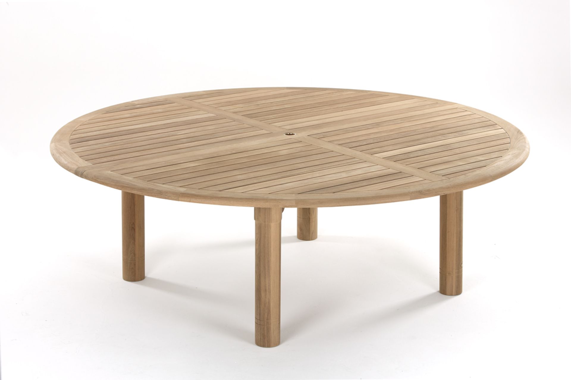 Set A514 Woodstock 220cm Round Table (Teak Legs)