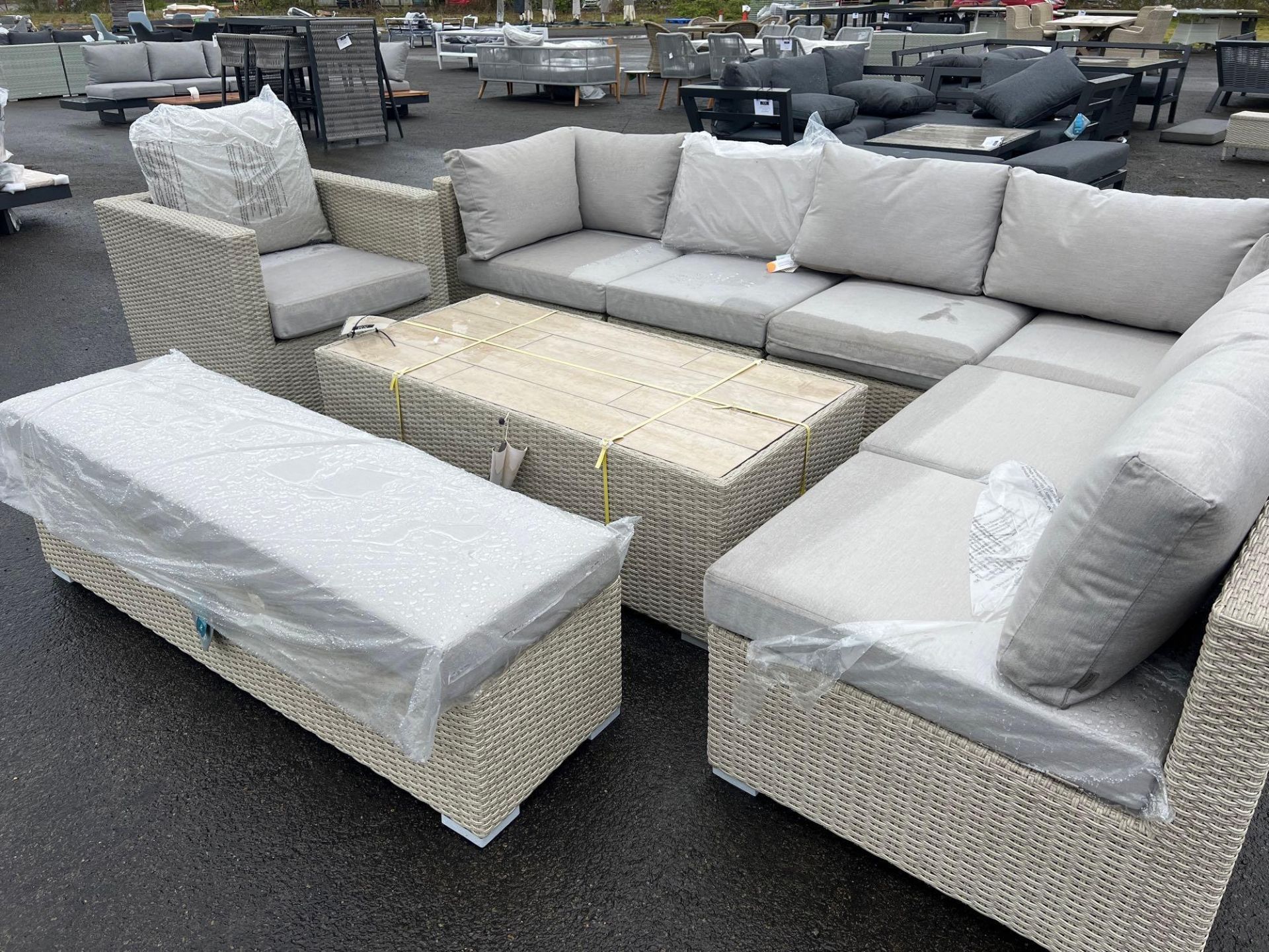 A100 Kingscote Modular Sofa with large coffee table and chair - Nutmeg Elevate your outdoor living - Image 2 of 4