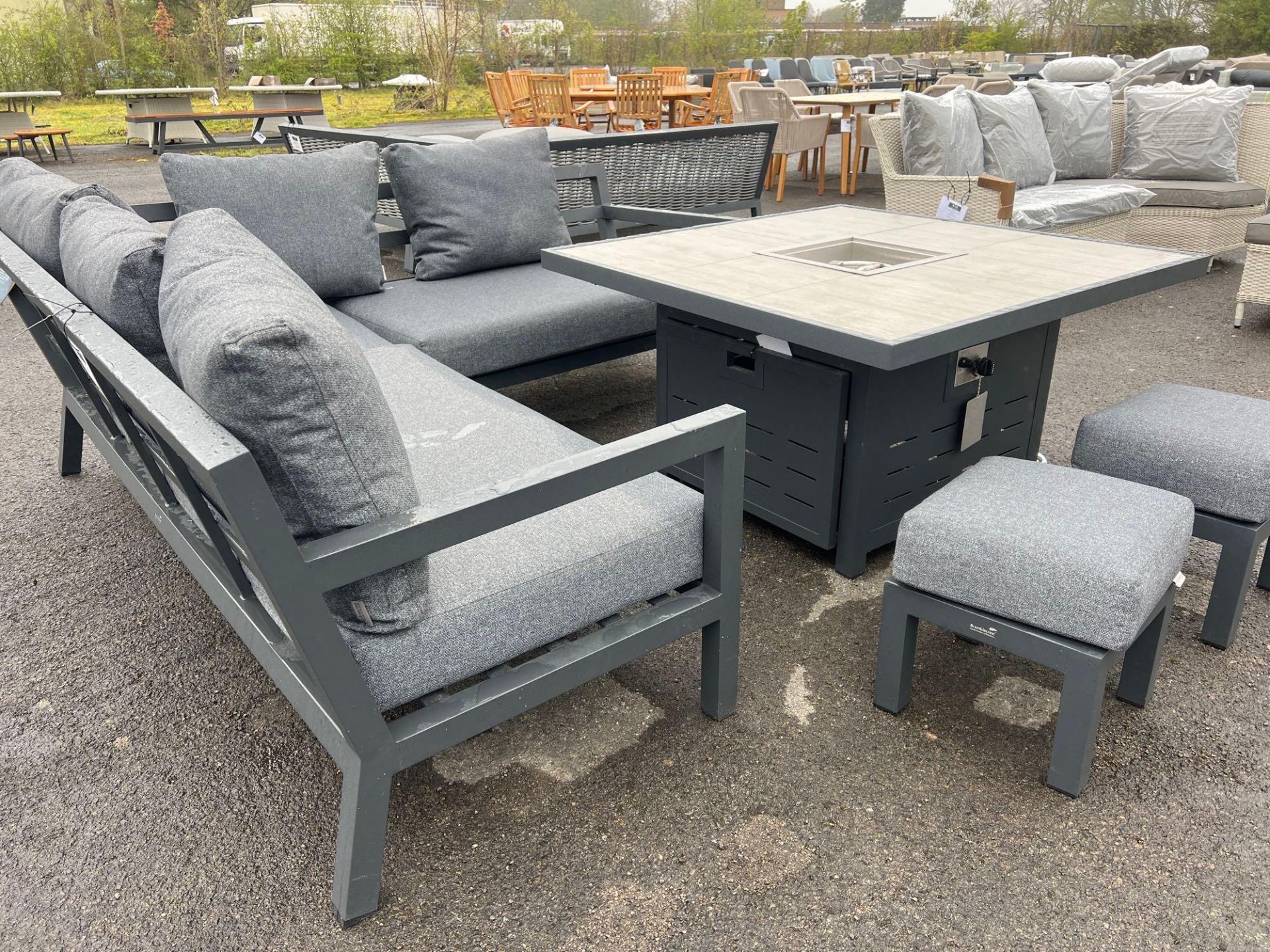 A106 Rochelle Mini Modular Sofa with Square Firepit Table and 2 x Stools - Image 2 of 4