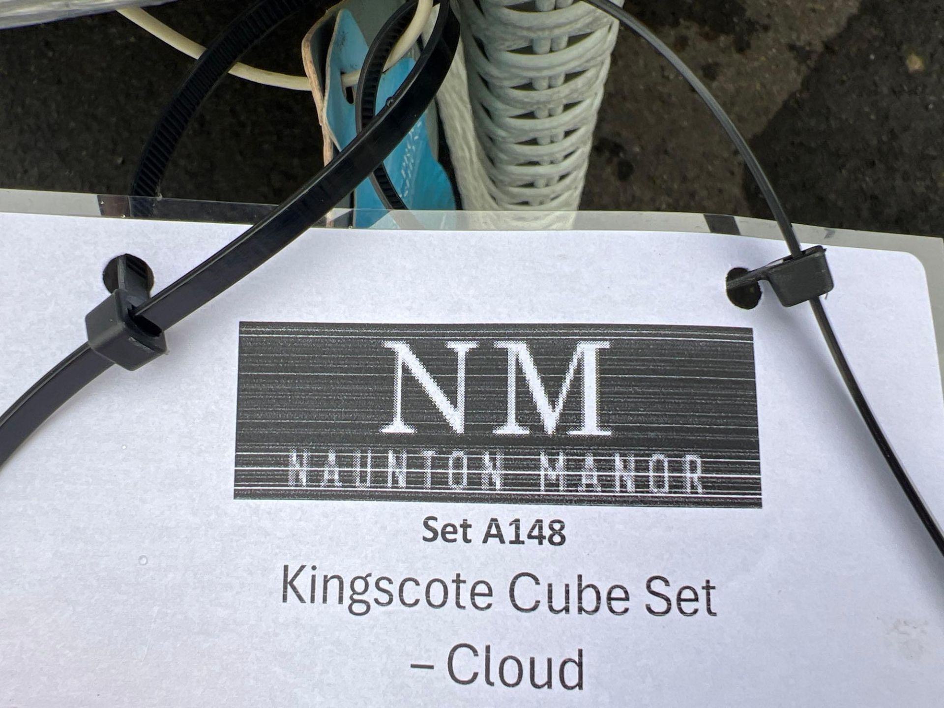A148 Kingscote Cube Set Cloud - Image 3 of 3