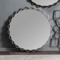 Novia Mirror Silver This Modern Round Wall Mirror Has A Overlapping Silver Coloured Frame As Round