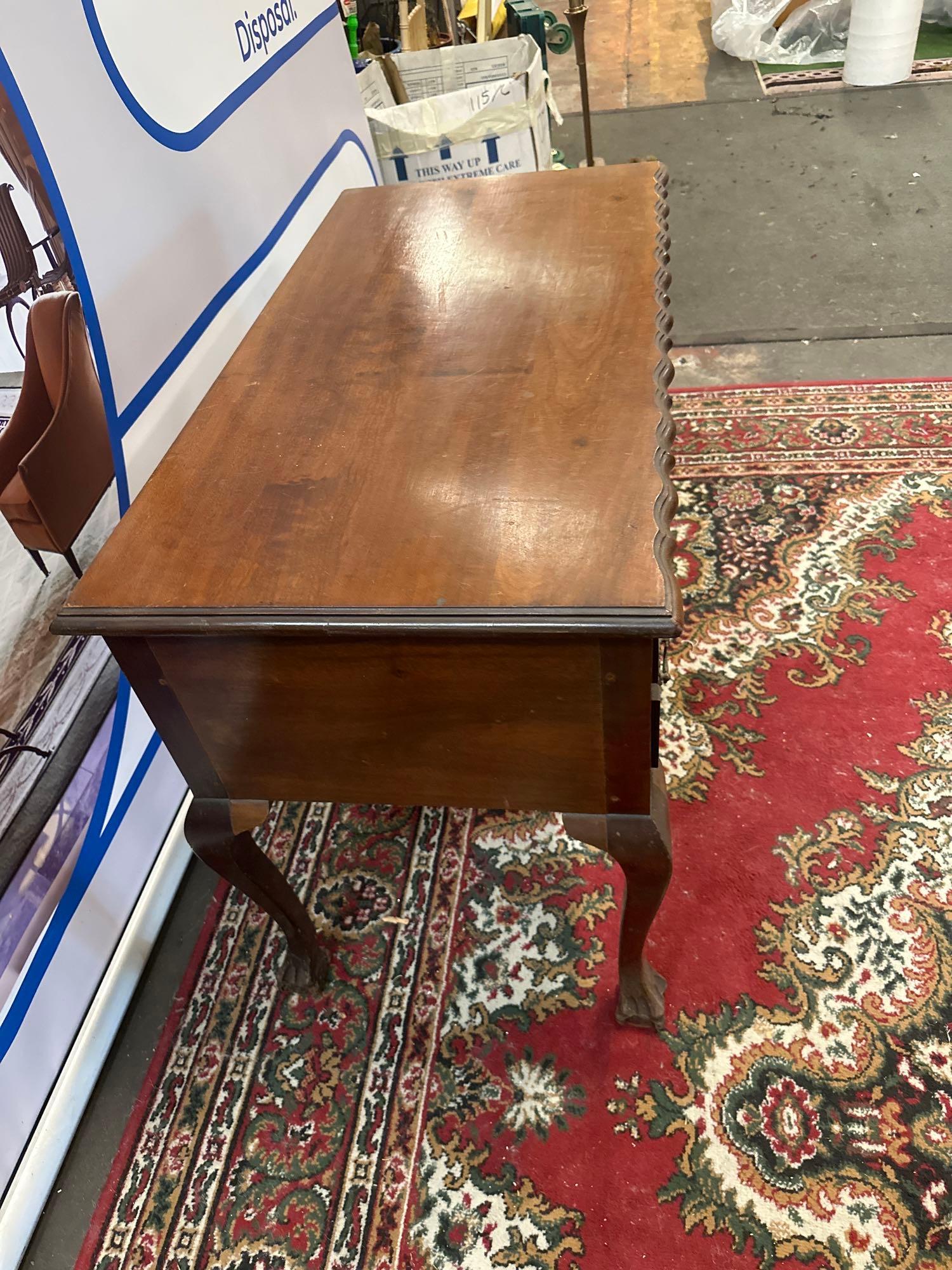 Mcnamee Furniture Durban Mahogany Writing Desk With 5 Drawers, On Curved Legs With Claw And Ball - Image 3 of 10
