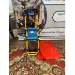Antano Evacuation Chair With Cover Capacity: 135 Kg ; Weight: 14 Kg ; Dimensions: 138 x 35 x 53