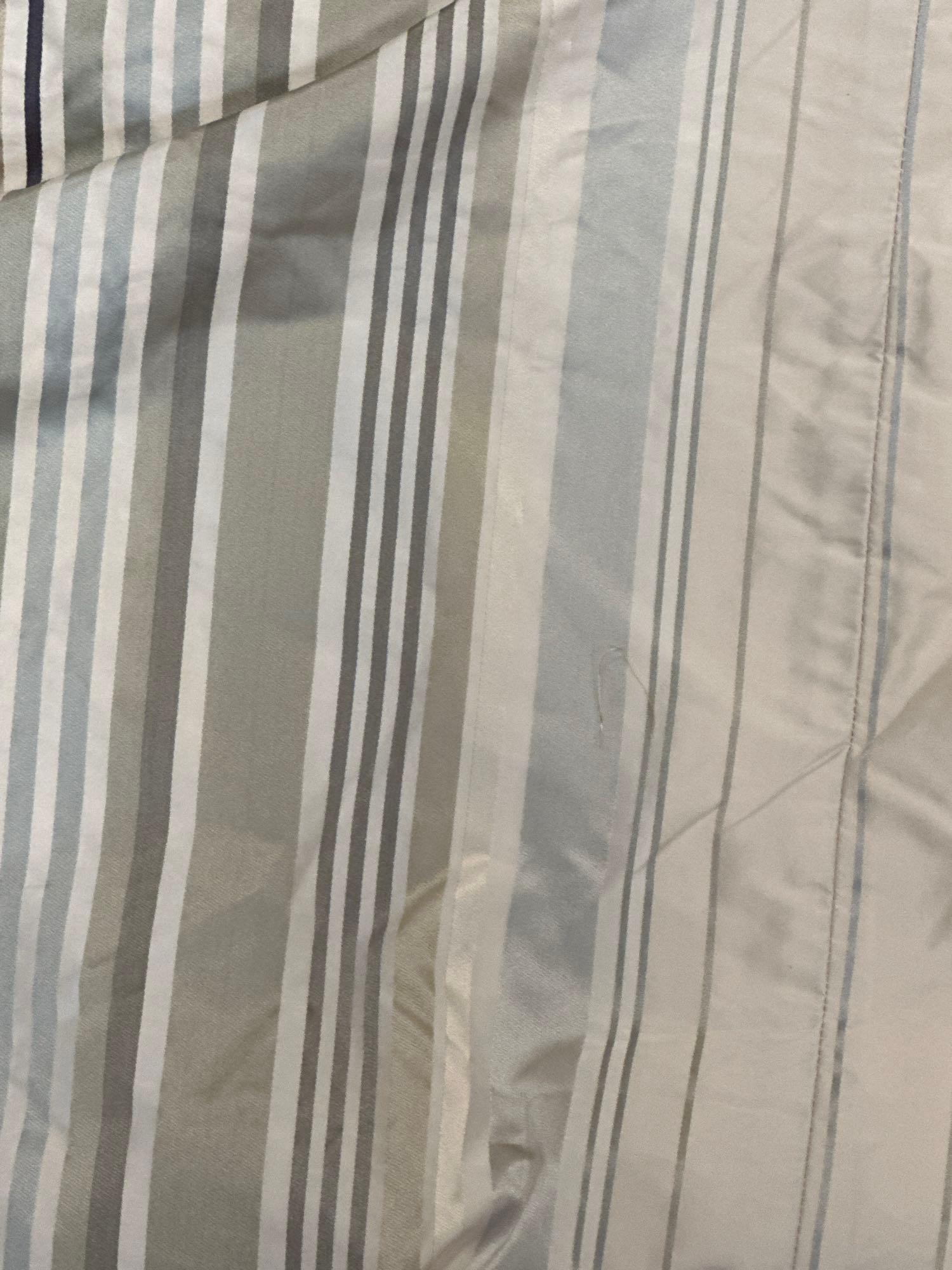 A Pair Of Striped Silk Show Curtains With Tasselled Edging 217 Wide x 251 (Shortest) 340 (Longest) - Image 3 of 4