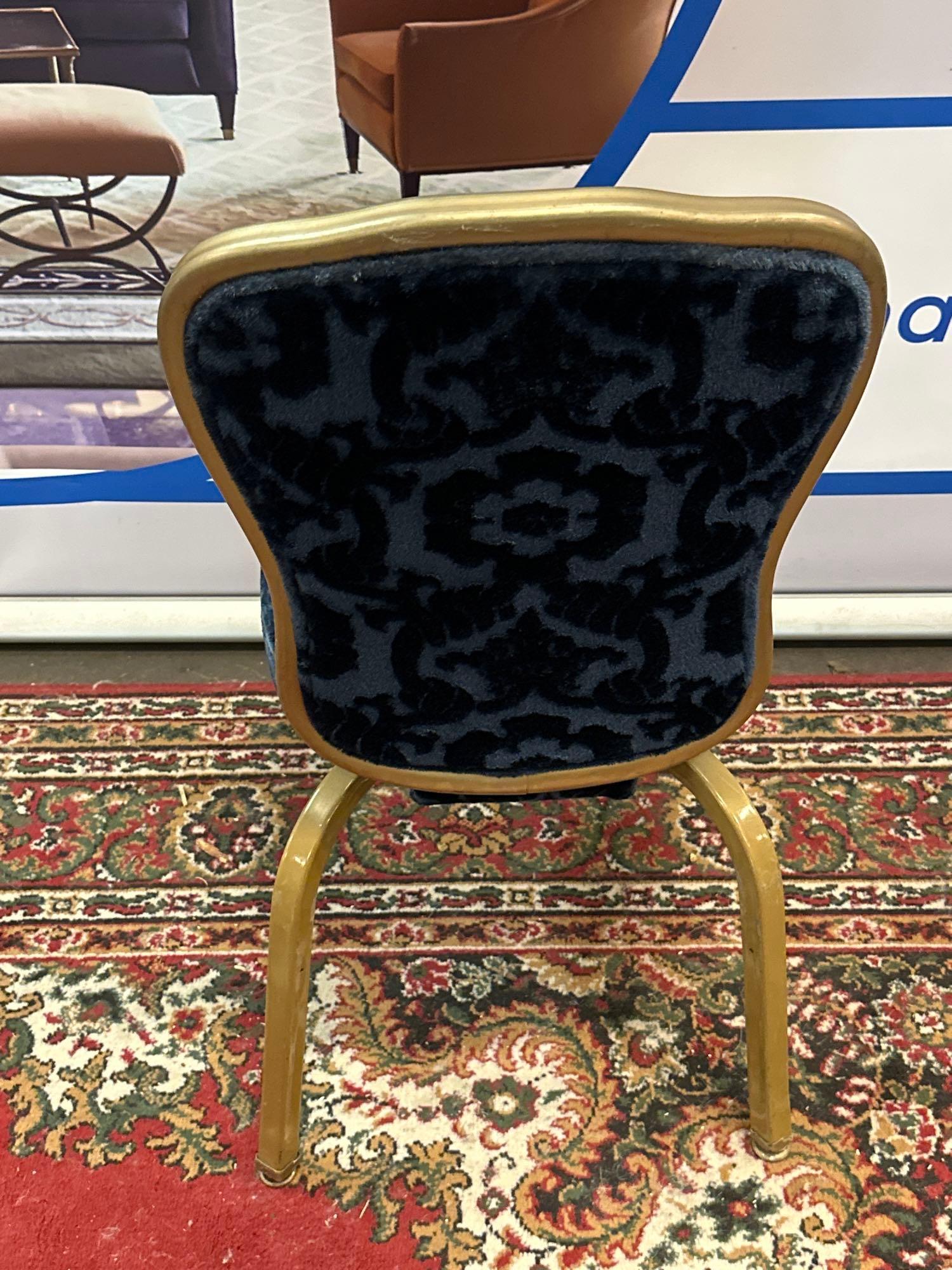 23 x Gasser USA Premium Stacking Banquet Chairs Gold Frame Upholstered In Blue Damask Gasser's - Image 3 of 5