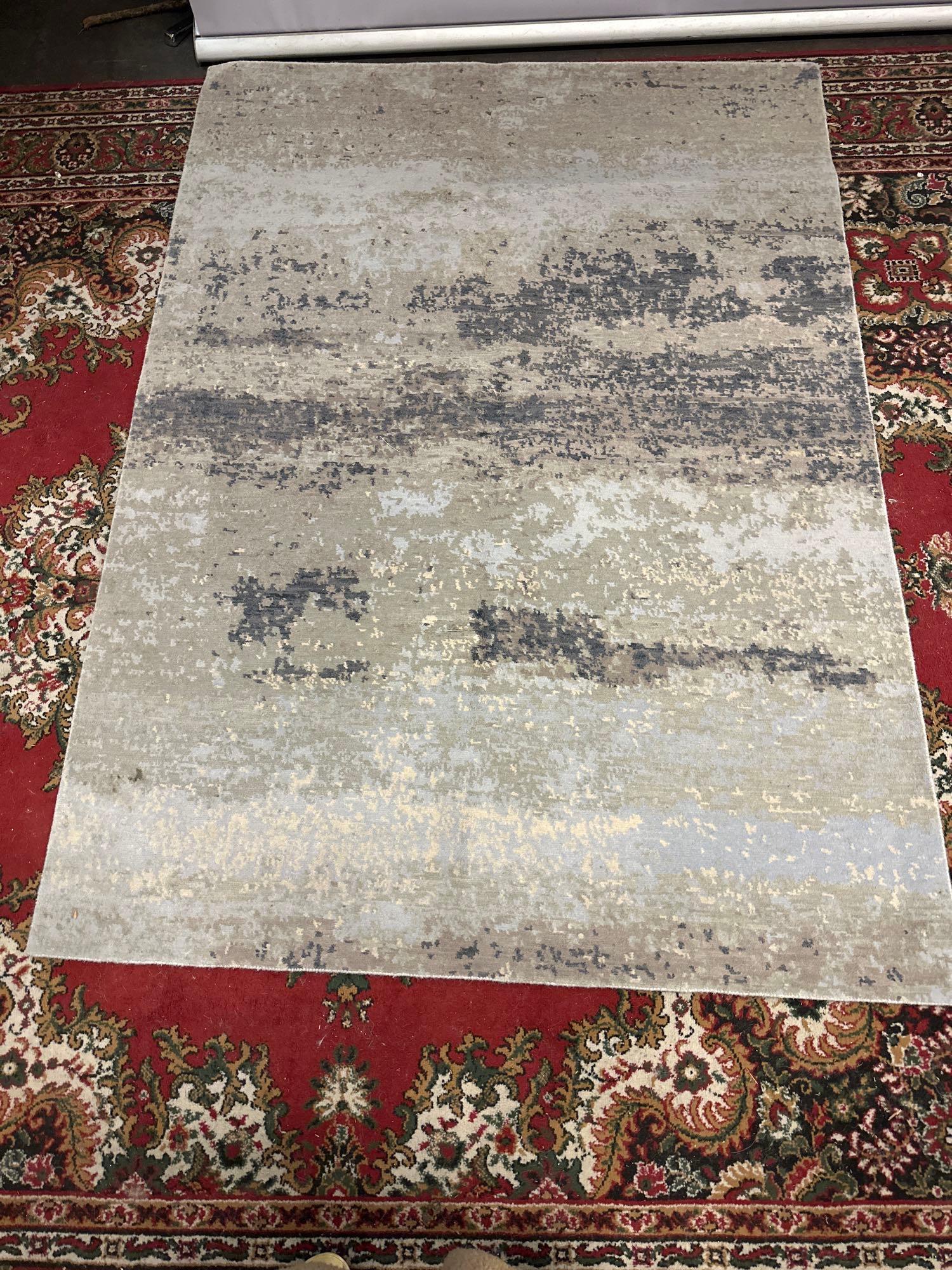 Abstract Pattern 100% Wool Area Rug Silver/Grey Rug 150 x 210cm