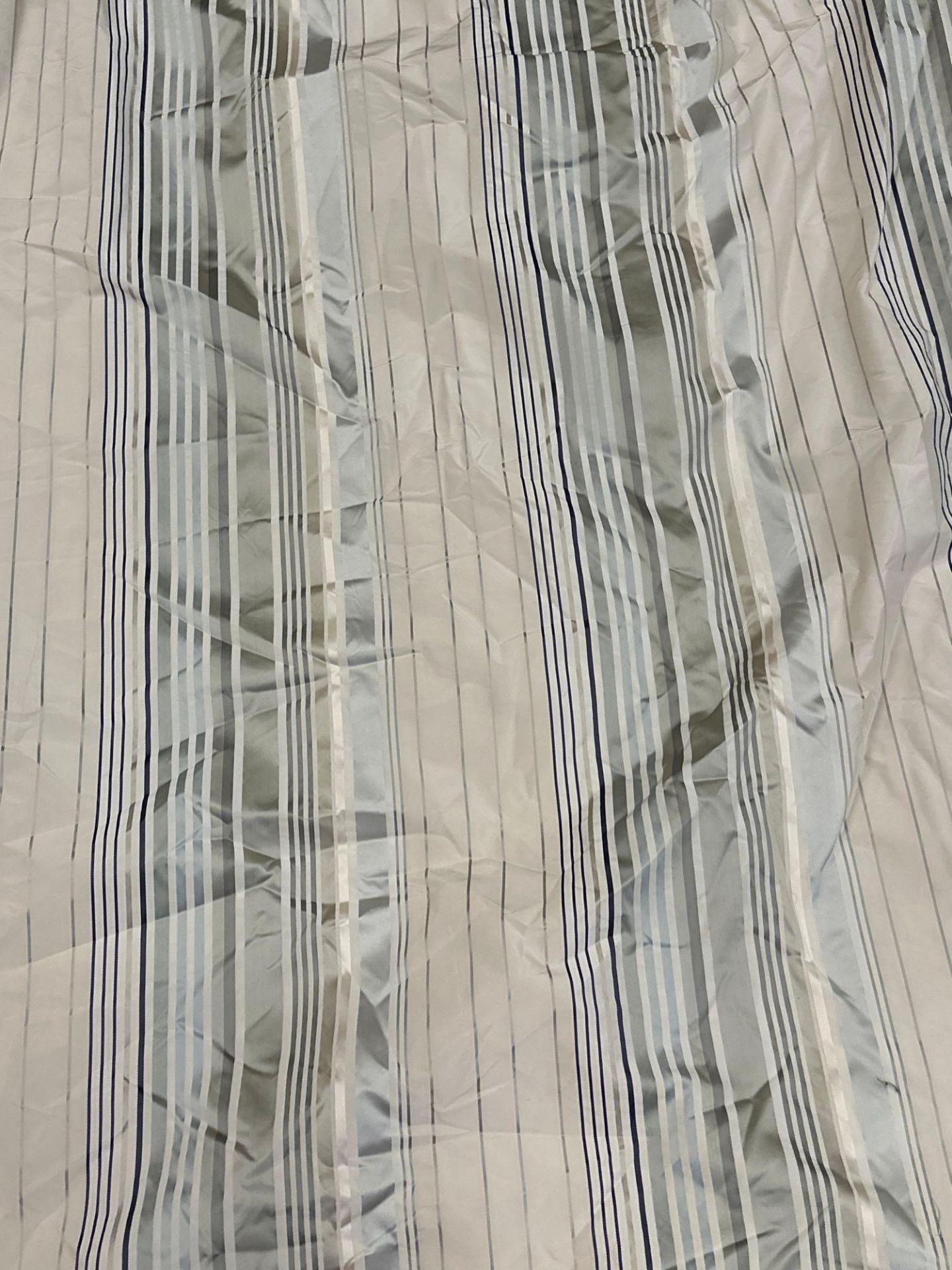 One Panel Of Striped Silk Lined Curtain 122 x 258cm - Image 2 of 3