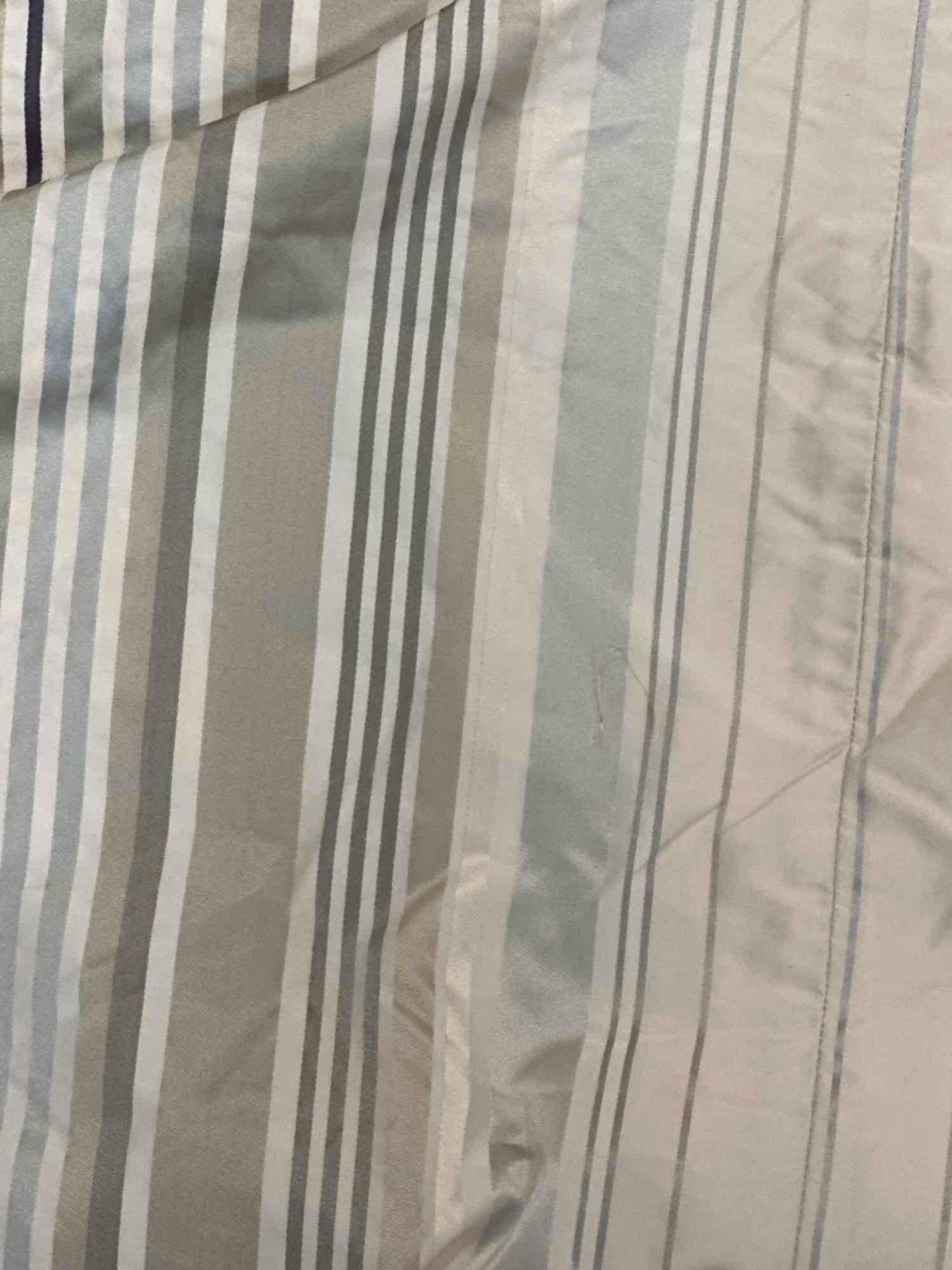 One Panel Of Striped Silk Lined Curtains 103 x 257cm - Image 4 of 4