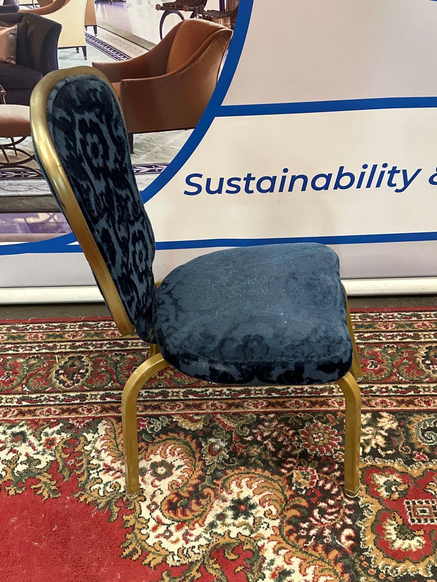 23 x Gasser USA Premium Stacking Banquet Chairs Gold Frame Upholstered In Blue Damask Gasser's - Image 2 of 5