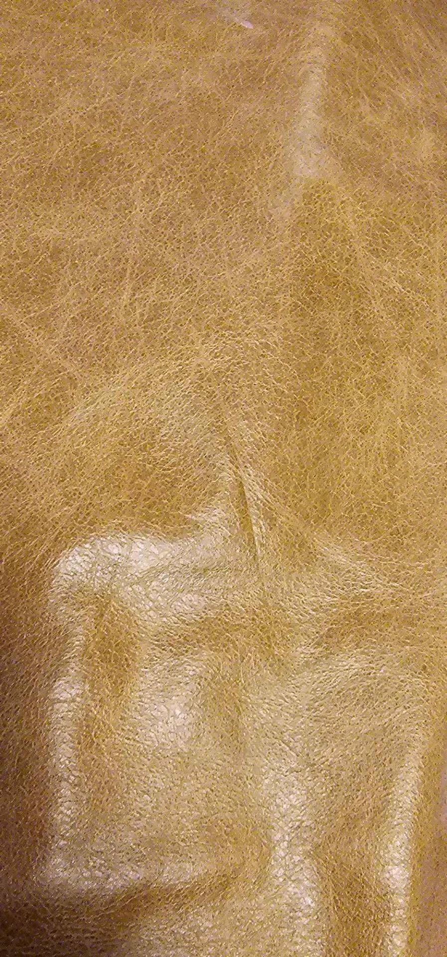 Yarwood Leather Cow Hide Oregon Ash Approx. 2.31m2 - Image 5 of 7