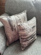 A Set Of 4 x Tonal Piped Luxury Scatter Cushions 2 x 45 x 45cm And 2 x 40 x 40cm