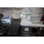 PLASTIC CONTAINERS / GLOVES