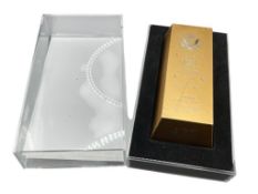 U.S. BALISTIC ROLL OF 50 PRESIDENTIAL GOLD TONE DOLLARS IN GOLD BRICK CASE