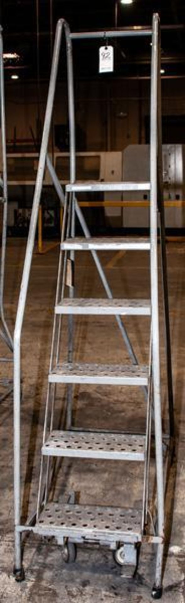 Cotterman 6-step stock ladder 450lb cap. w/wheels