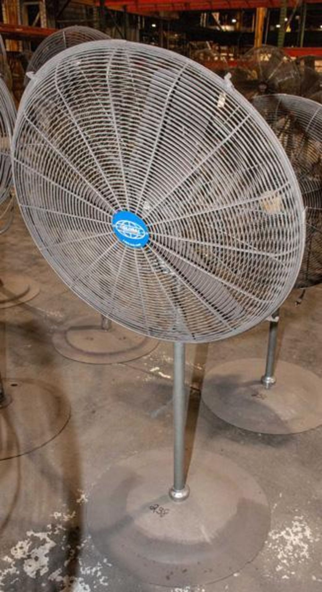 (3) 30" Global pedestal fans - Image 2 of 3