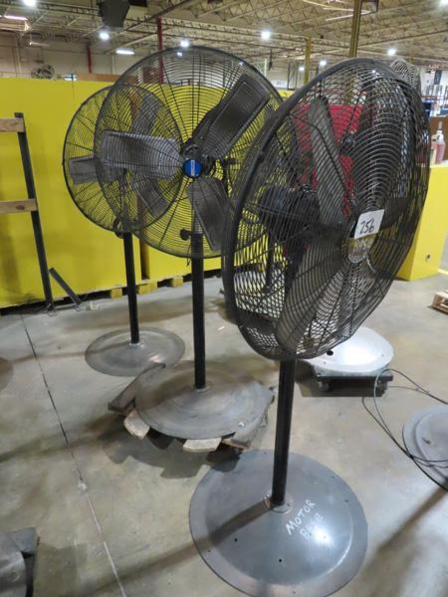 [3] Pedestal Fans