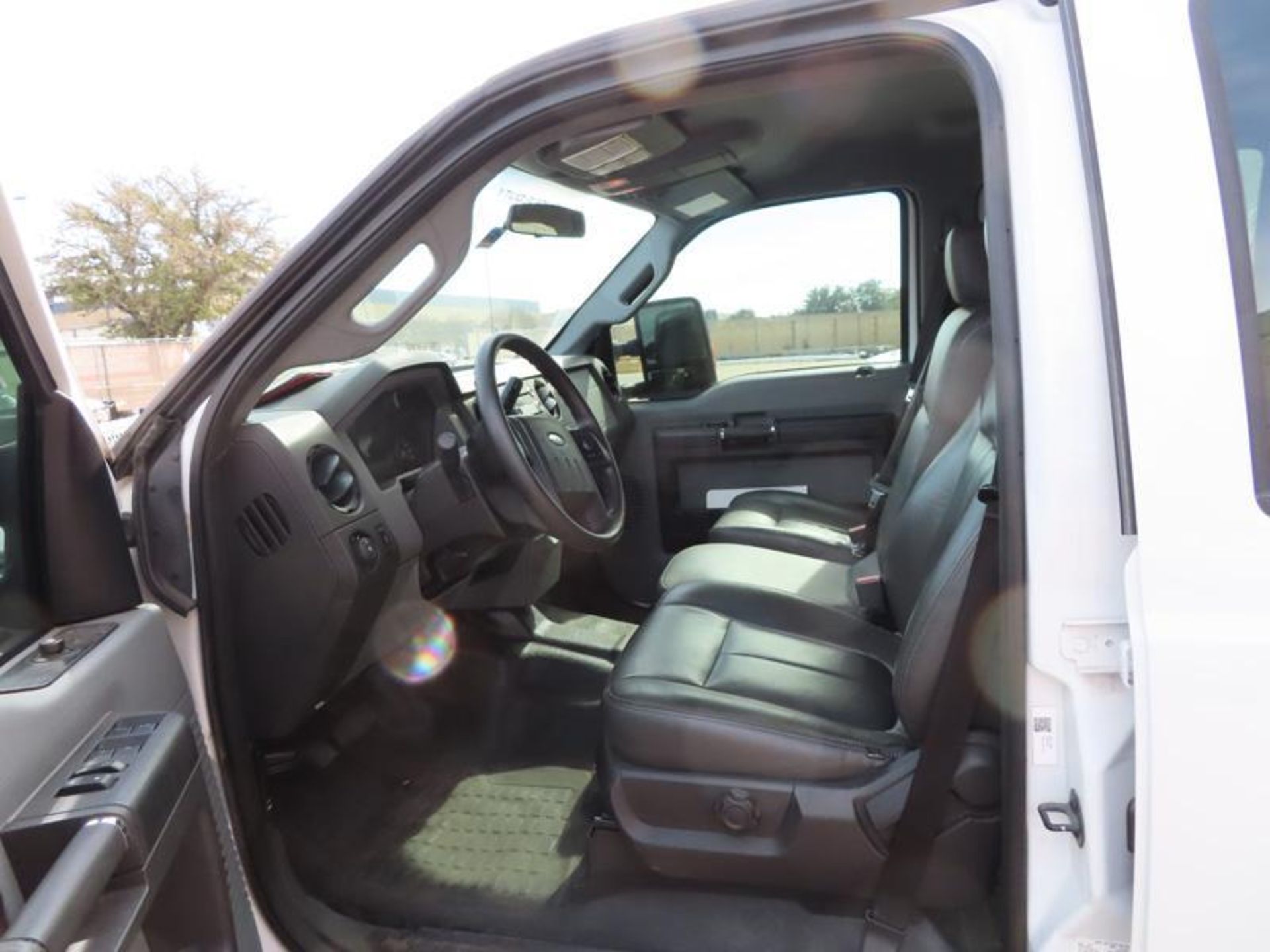 2014 Ford F-250 Xl Super Duty 8' Pickup Truck - Image 12 of 20