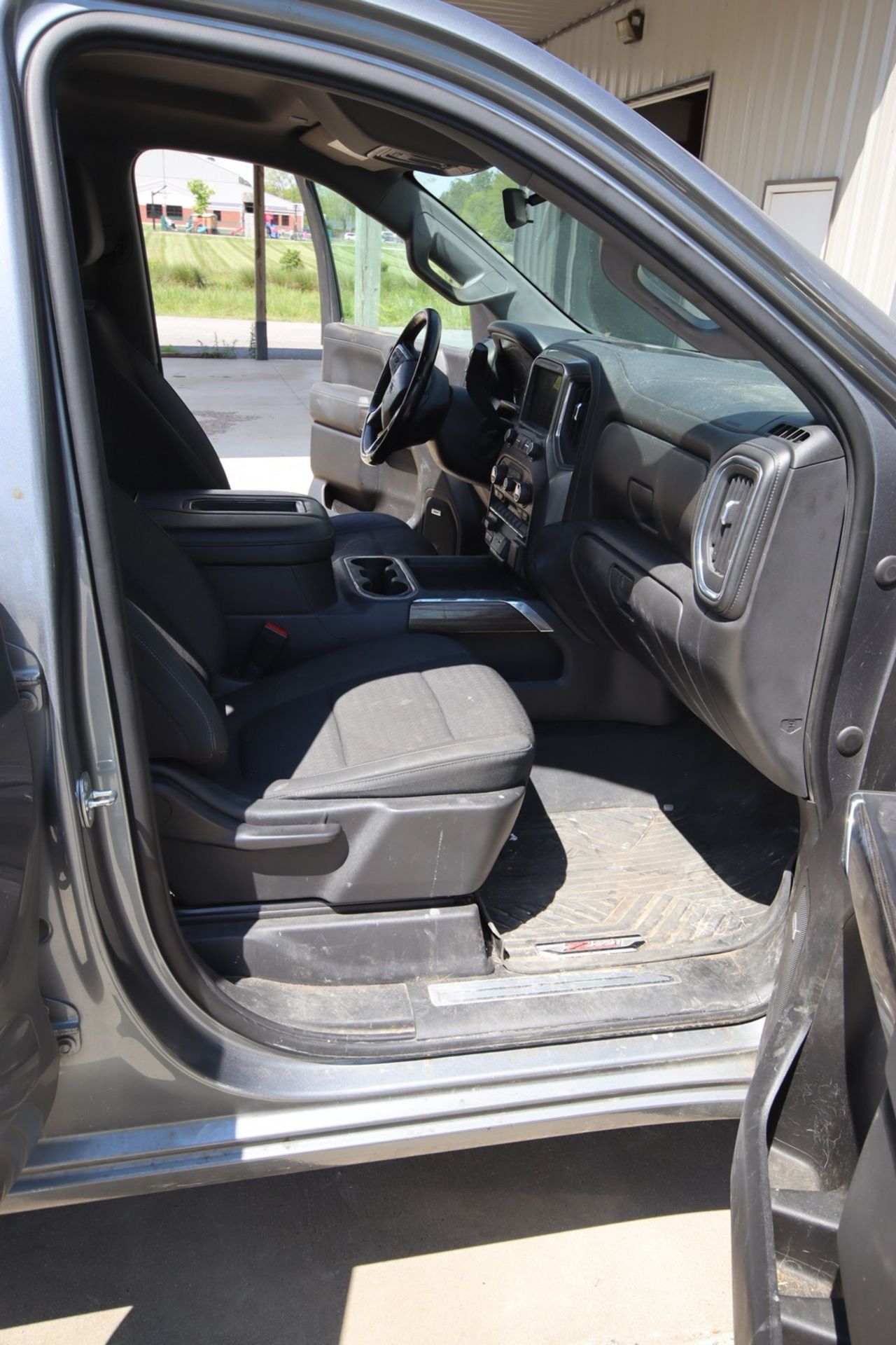 2021 Chevrolet Silverado Z71-RST 4-Door Pickup - Bild 11 aus 13