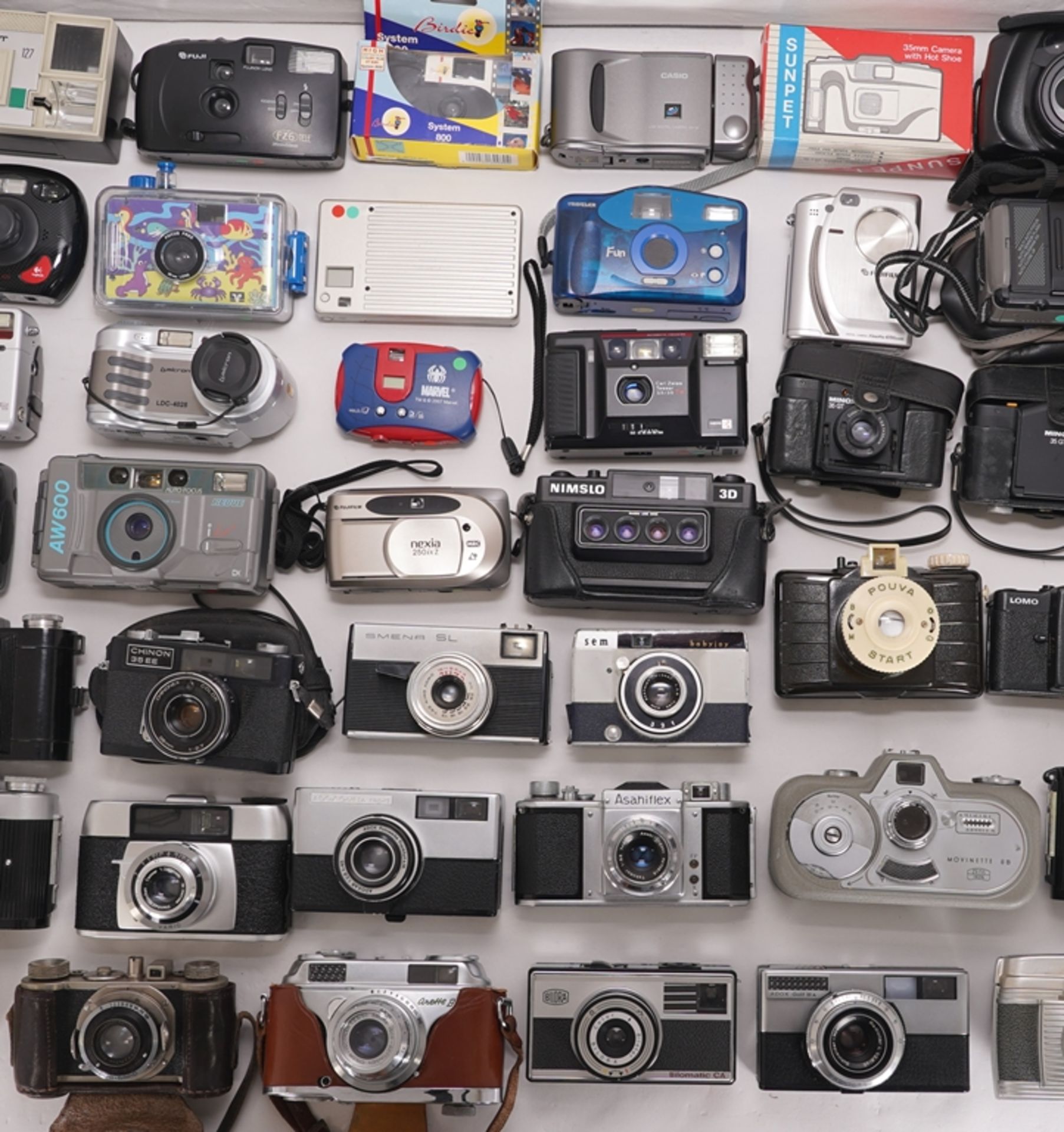 Large collection of cameras - Image 3 of 4