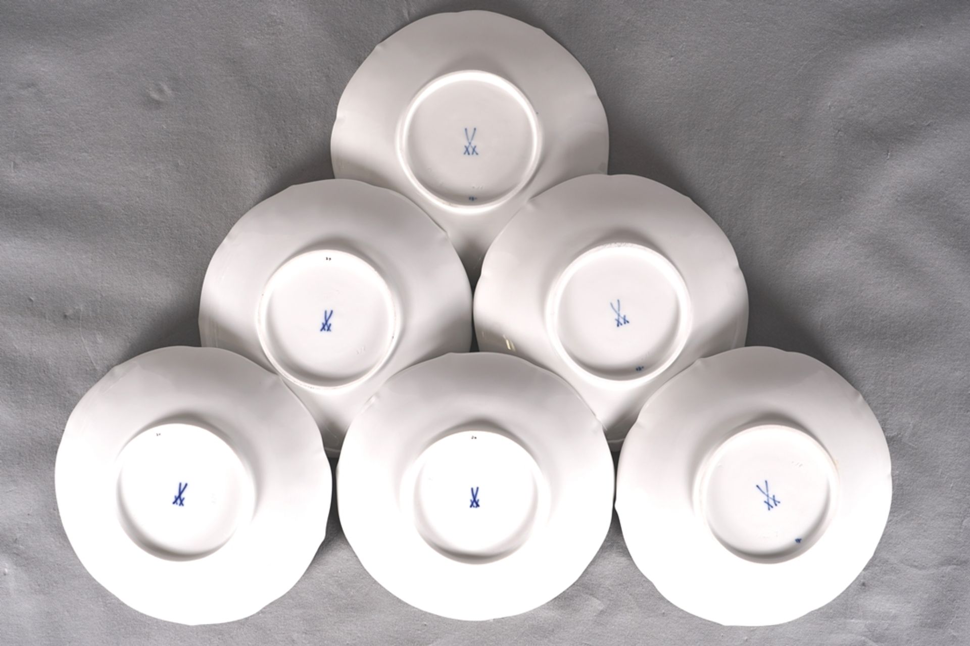 Six Meissen soup bowls - Image 4 of 7