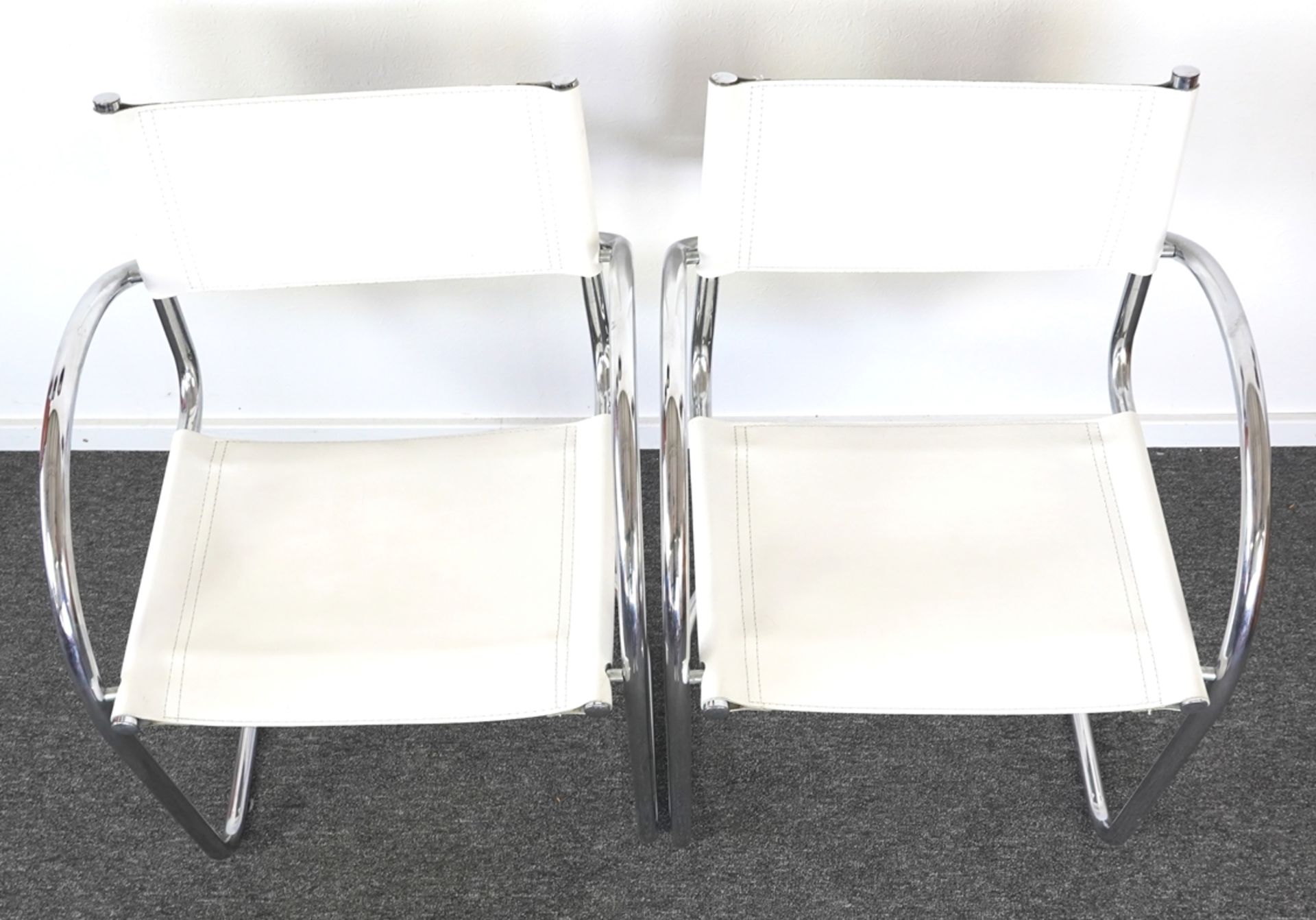 Two design cantilever chairs - Image 2 of 4