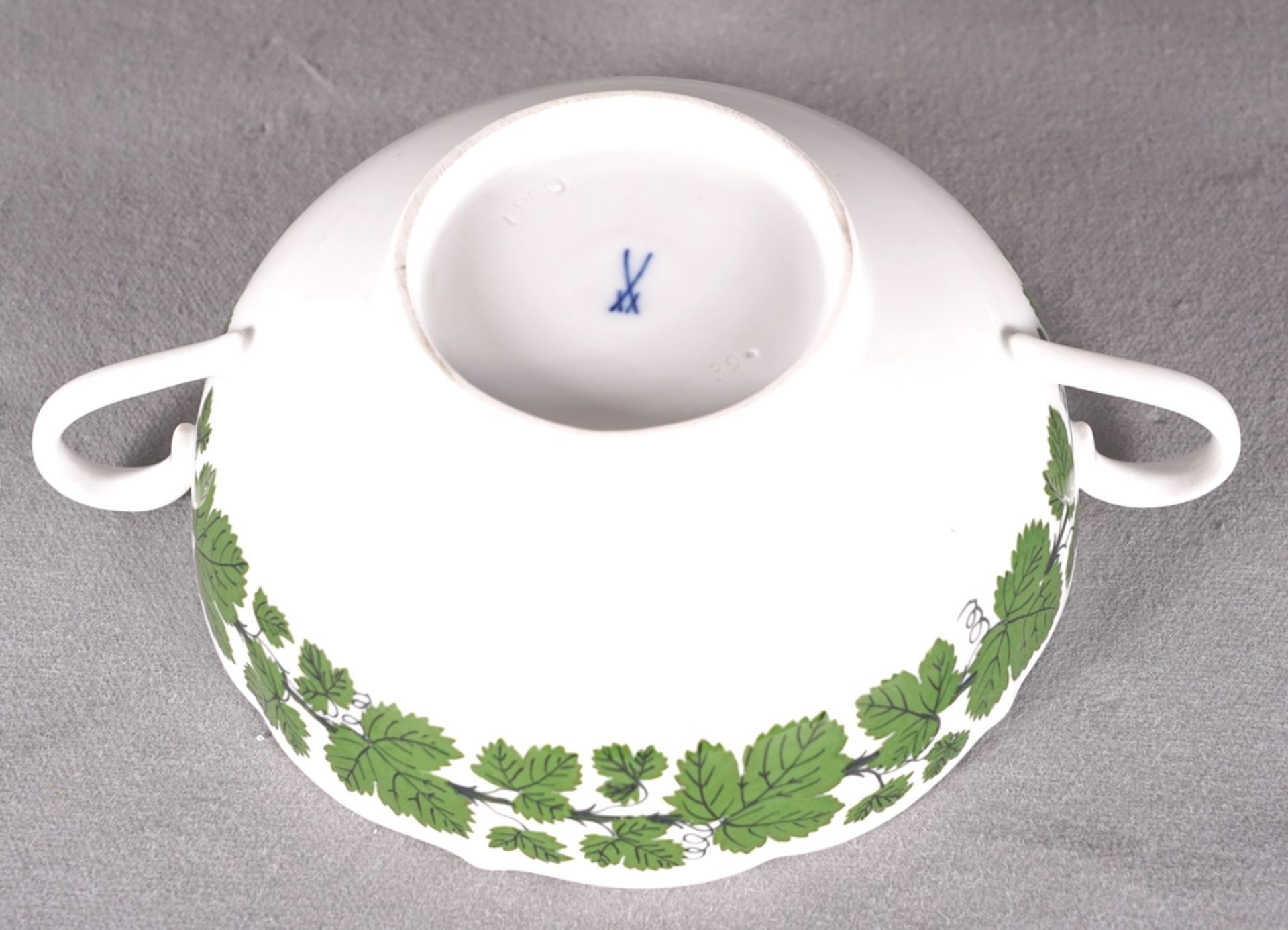 Six Meissen soup bowls - Image 7 of 7