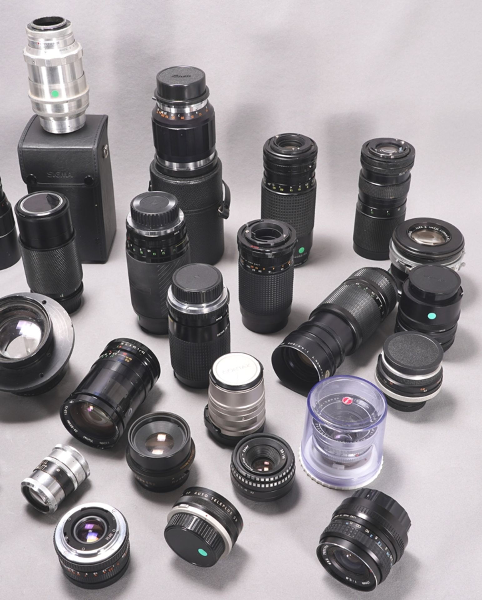 Large collection of lenses - Image 2 of 3