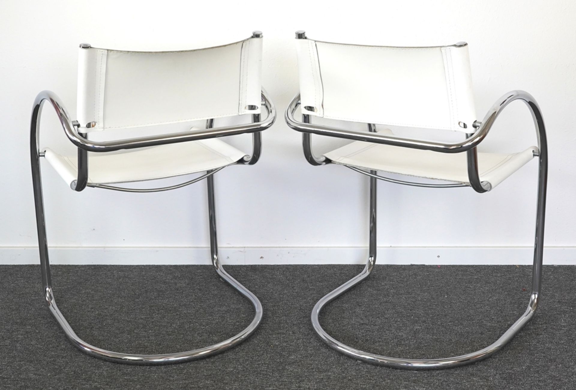 Two design cantilever chairs - Image 3 of 4