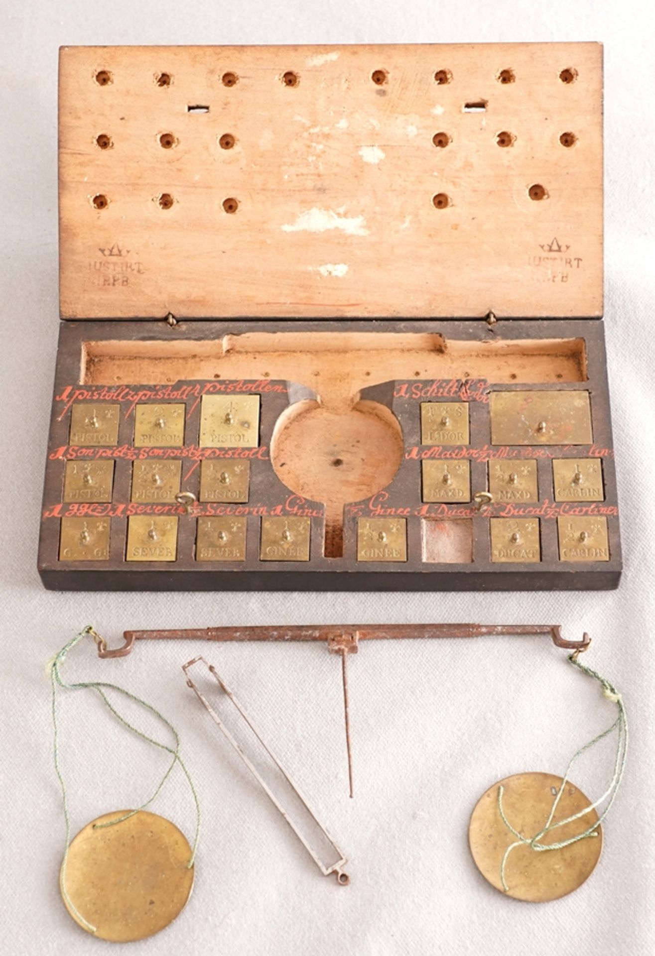 Coin scales and coin weights - Image 3 of 6