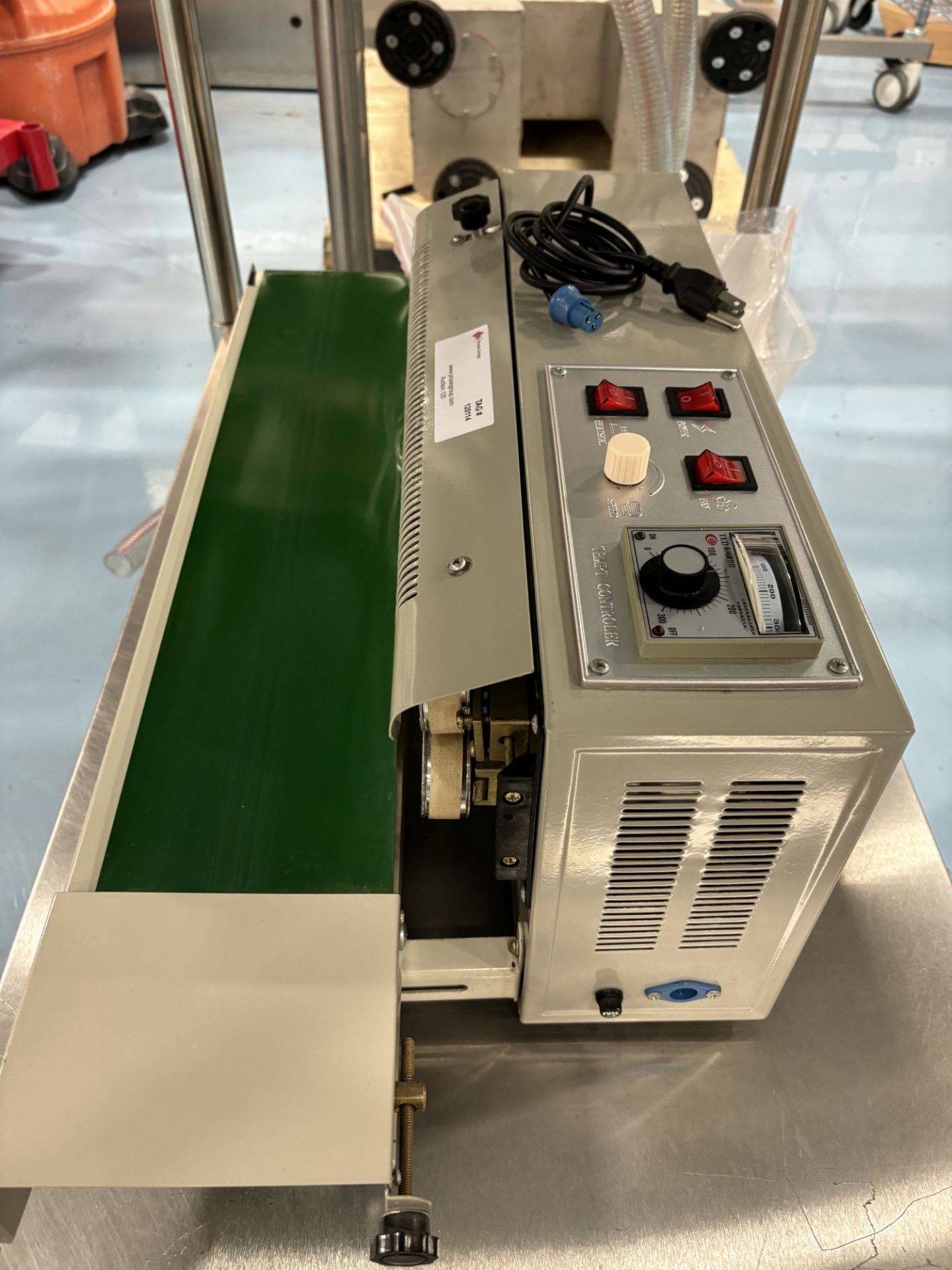 In-Line Bag Sealer - Heatsealer with Conveyor 110V - Image 2 of 5