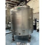 1000 GALLON STAINLESS STEEL JACKETED TANK WITH AGITATOR & BRAND NEW LOAD CELLS & NEW MOTOR & GEARBOX