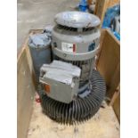 Siemens Motor 7.5HP, 3515 RPM, 230YY/460Y Voltage, three phase, 60 hertz.