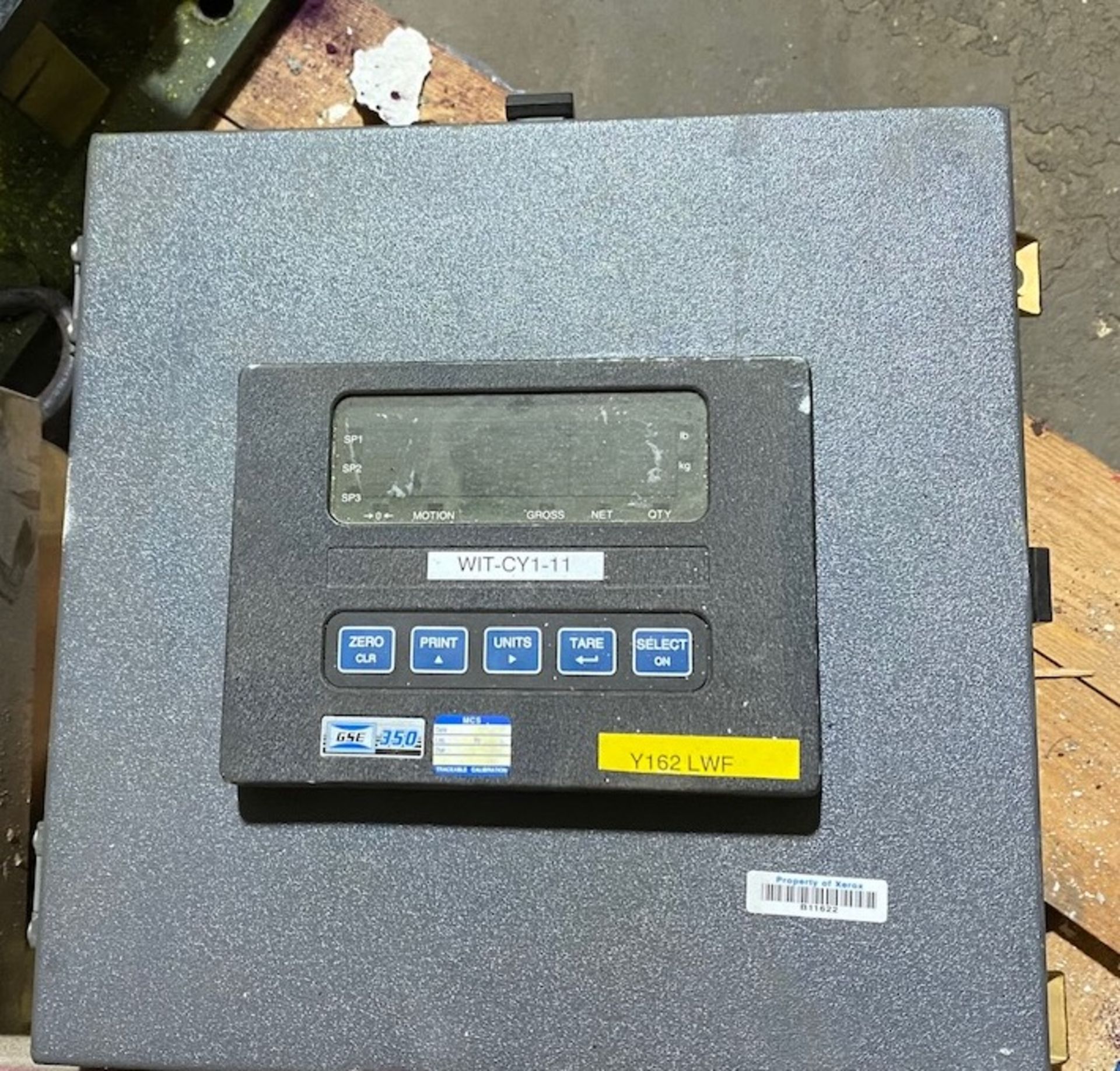 Accurate Auger Feeder with Rice Lake loadcells and controller. [Ref:128087] - Image 3 of 10