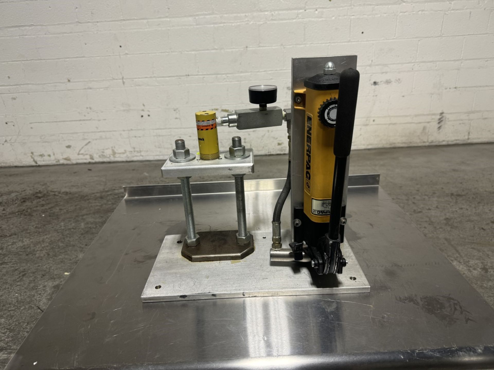 GlobePharma Single Station Tablet Press